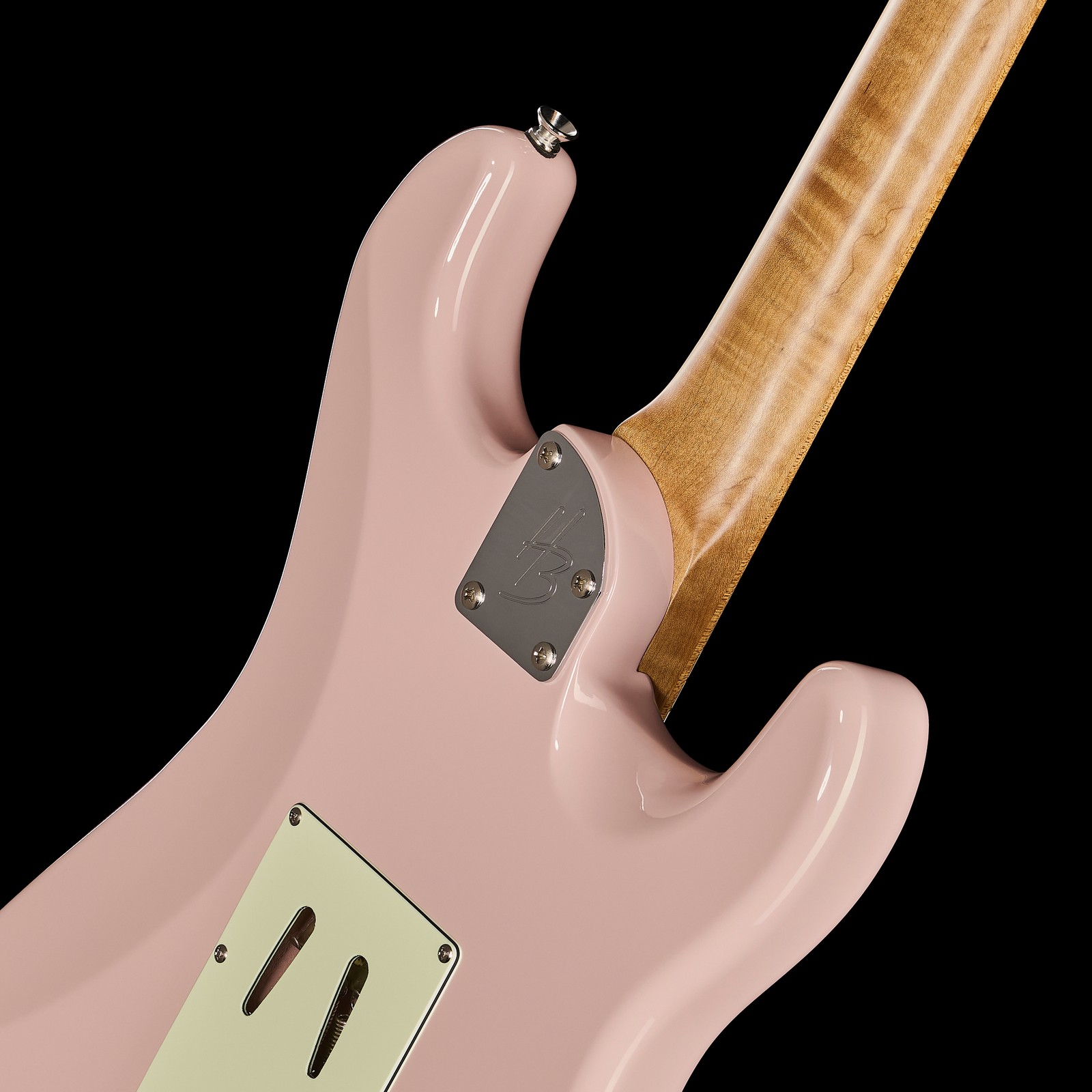 Geschraubter Hals auf der Rückseite der Harley Benton ST-Modern Plus MN HSS LH SP