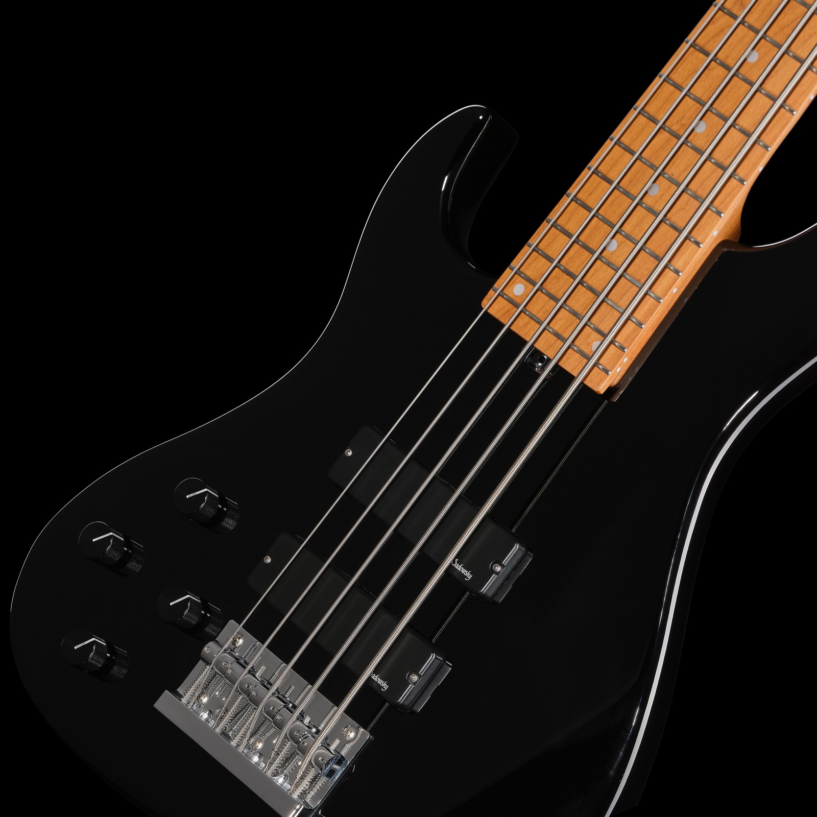 Pickups on the Sadowsky MetroExpress 24 Modern 5 Maple Black, five-string left-handed bass