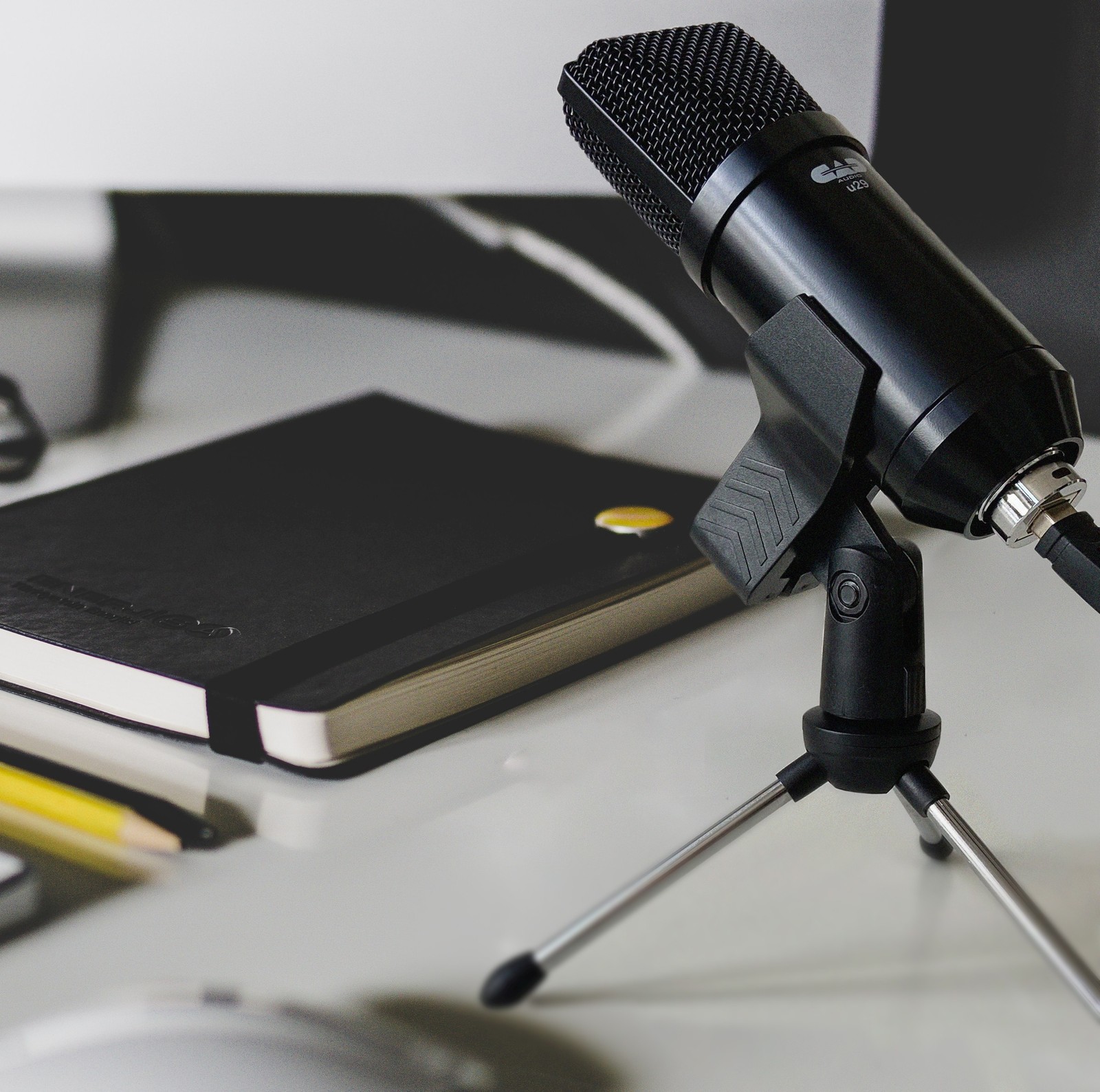 Microfono USB CAD Audio U29 con supporto da tavolo