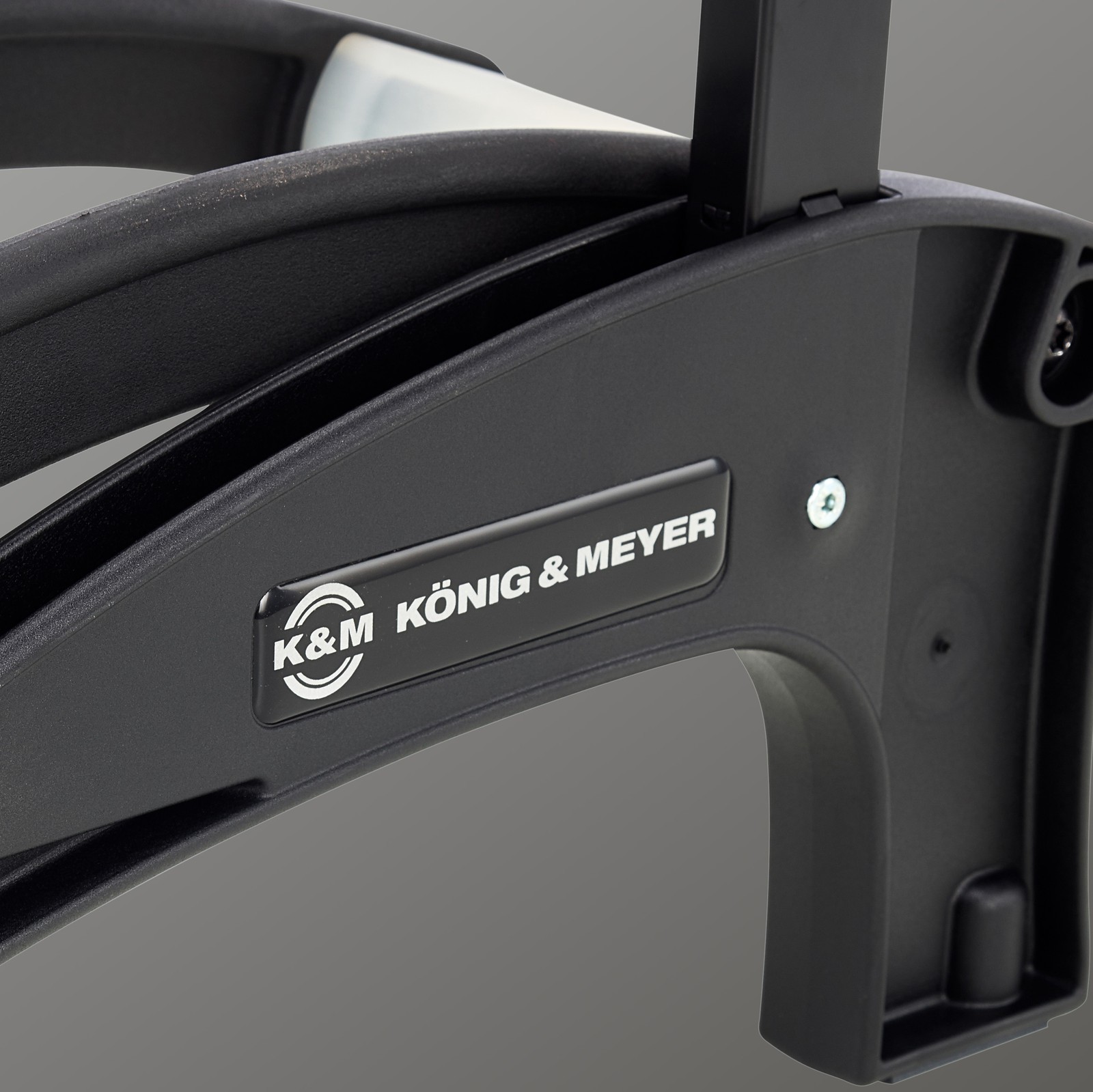 K&M 17534 Guardian 3+1 Translucent Klappmechanismus