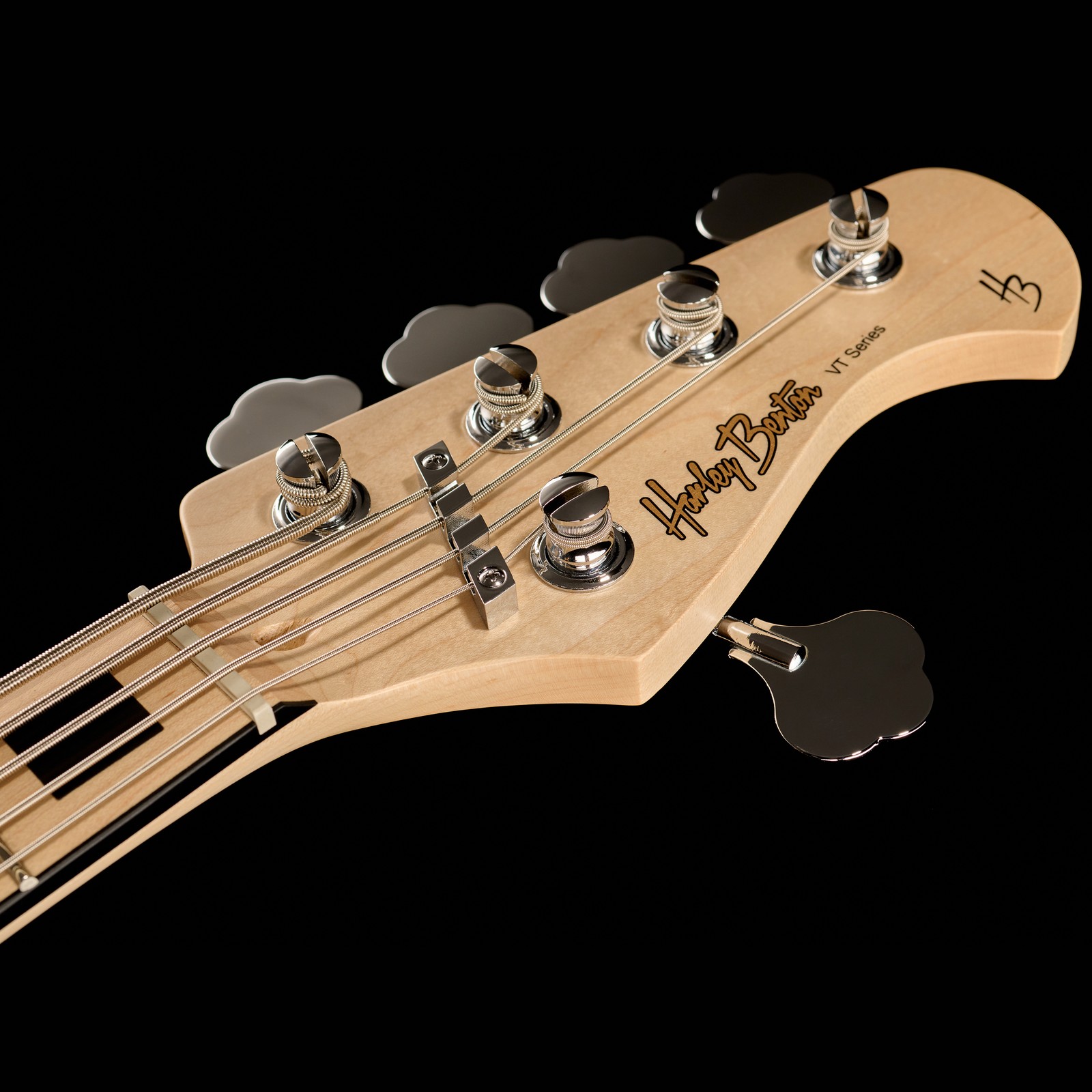 Kopfplatte des Harley Benton JB-75-5MN NA Vintage Series 5-Saiter E-Bass