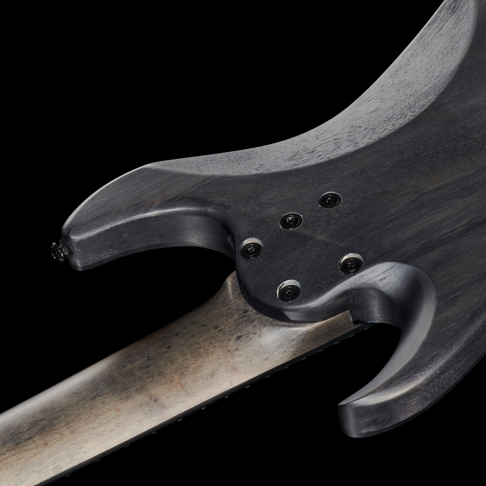 Schecter Omen Elite-8 MS Blue Burst Halsübergang