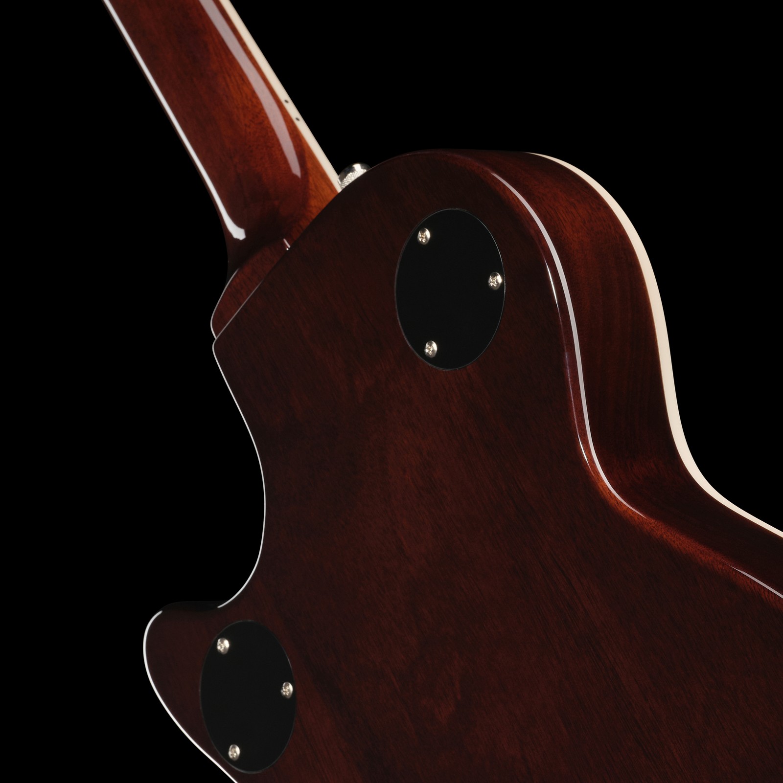 Rückseite vom Mahagonikorpus der Gretsch G5210-P90 Electromatic Jet CGN