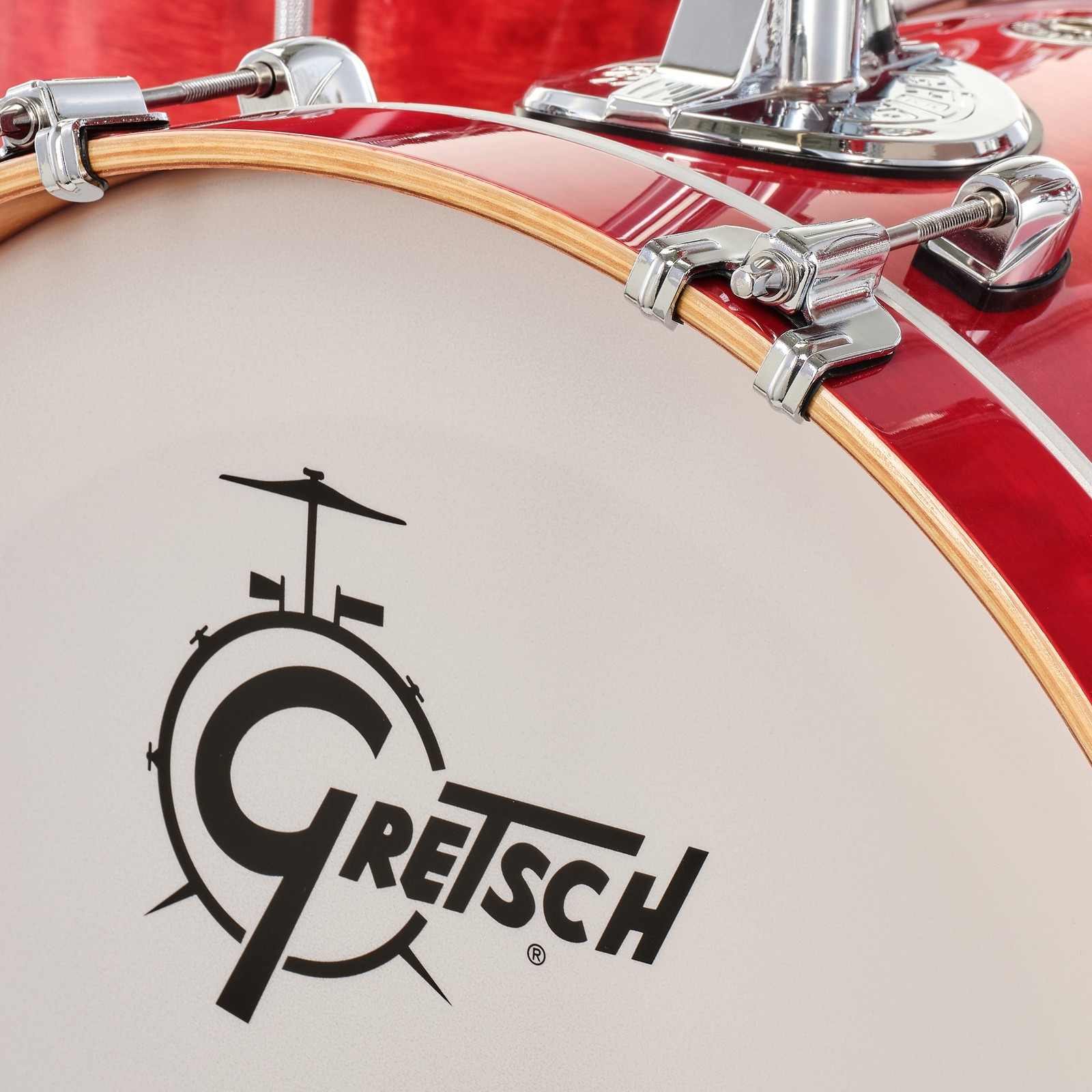 Weißes Bassdrumfell mit Gretsch-Logo