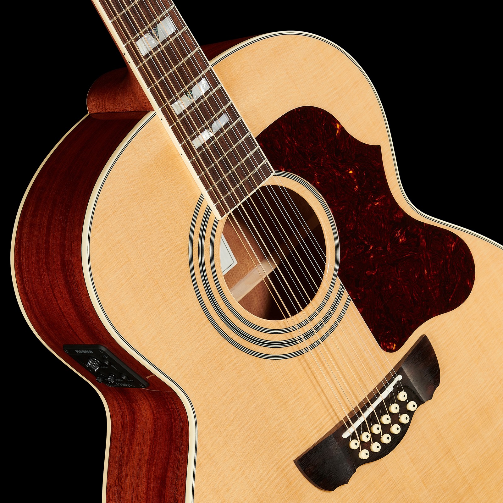 Fichtendecke der Harley Benton Custom Line CLJ-412E NT Westerngitarre