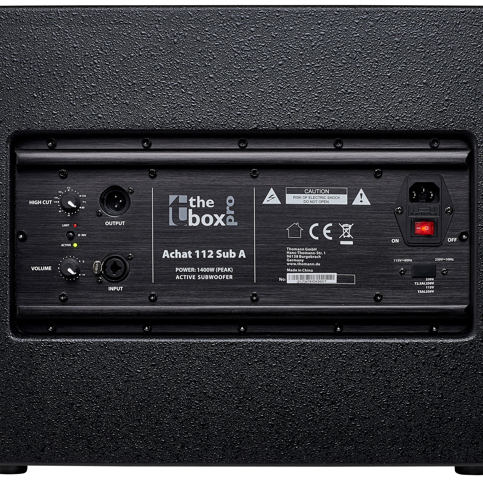 Blick aufs Anschlussfeld des the box pro Achat 112 Sub A