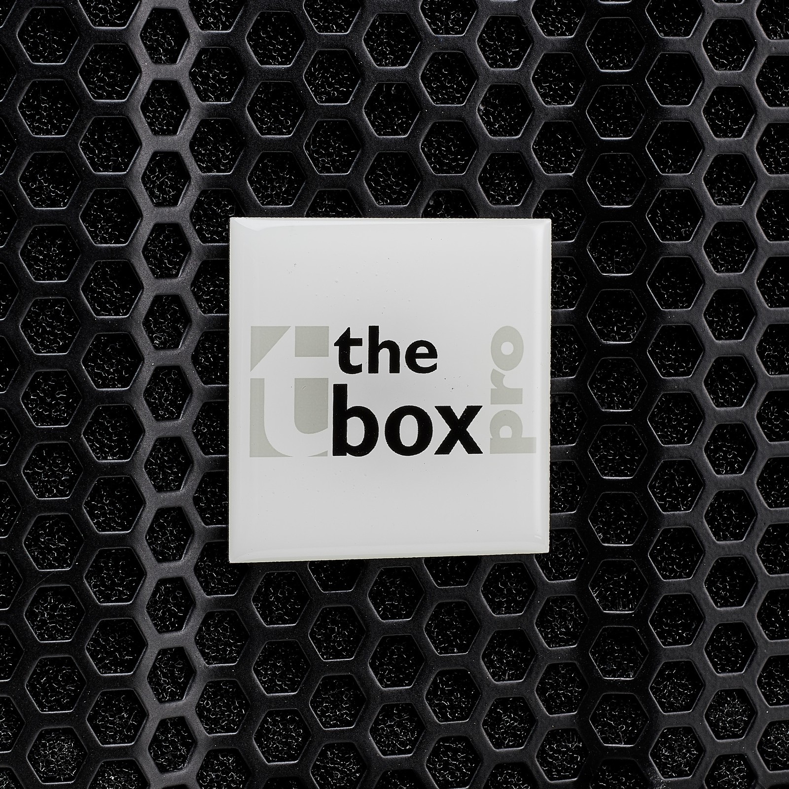 Frontgitter mit the box pro Herstellerlogo