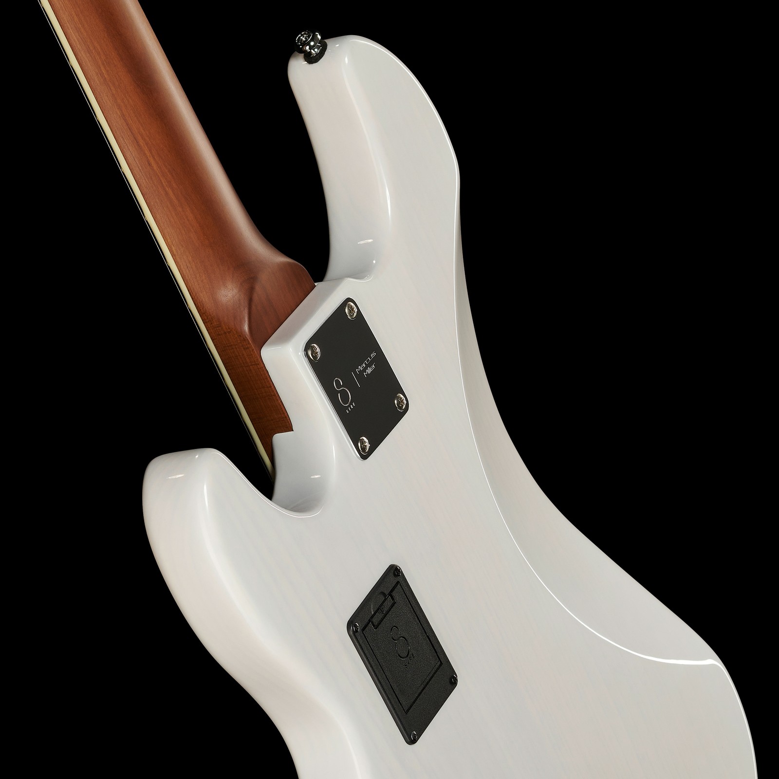 Marcus Miller P8-4 WB Halsübergang