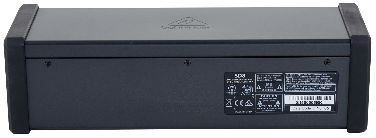 Rückseite der Behringer SD8 Stagebox mit Anschlüssen