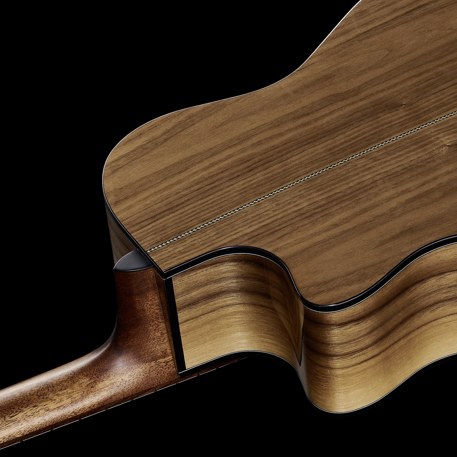 Détail du Harley Benton Baritone CLG-414BCE NT Guitare baryton électro-acoustique