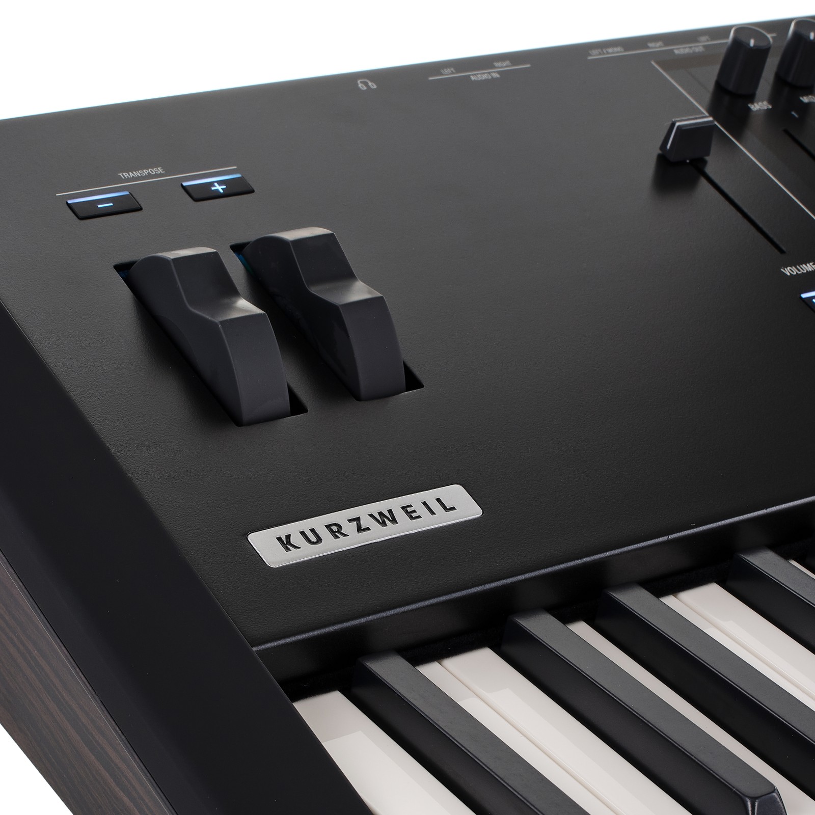Kurzweil Logo an der K2088 Synthesizer Workstation