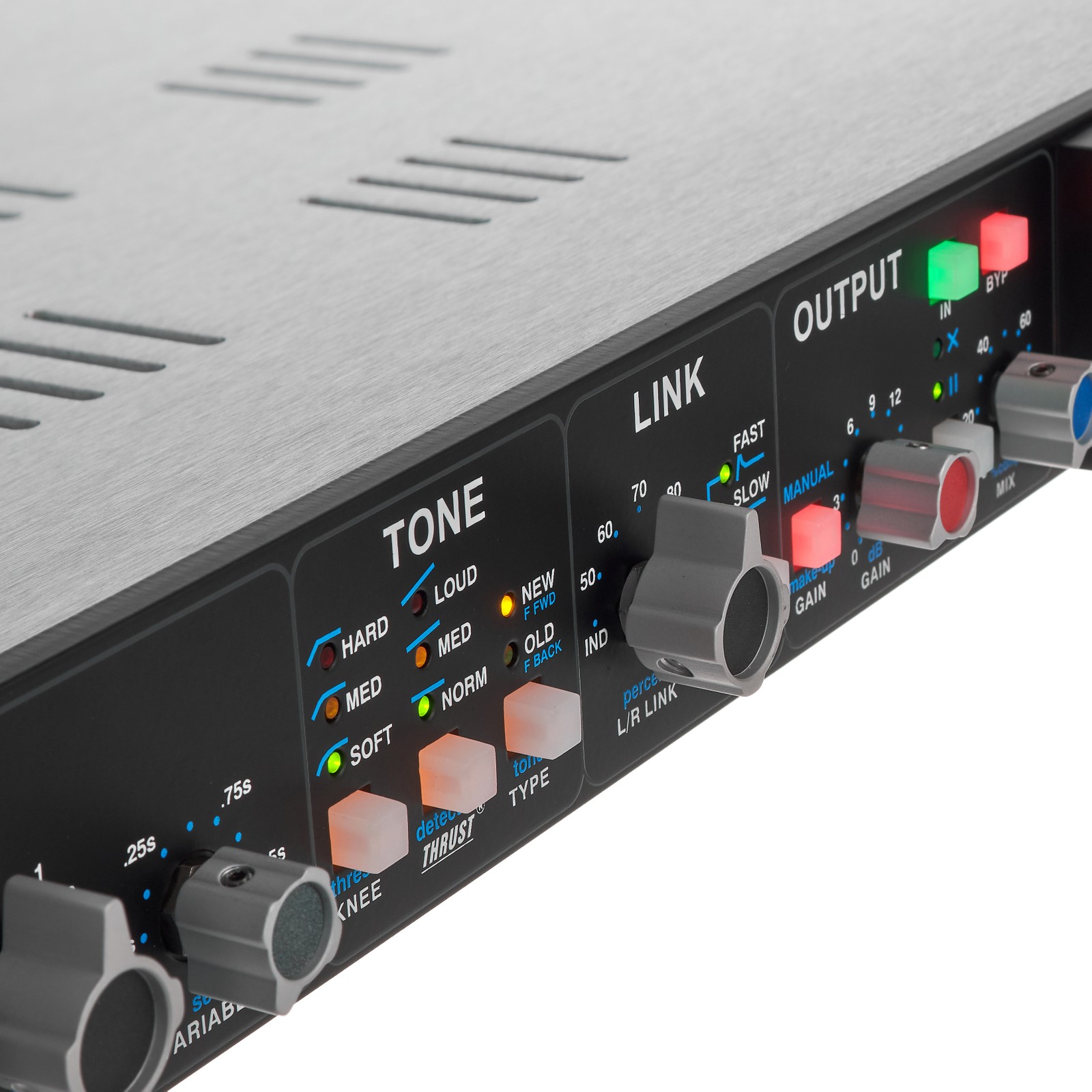 Frontseite des API Audio 2500+ Stereo Kompressors mit Bedienelementen