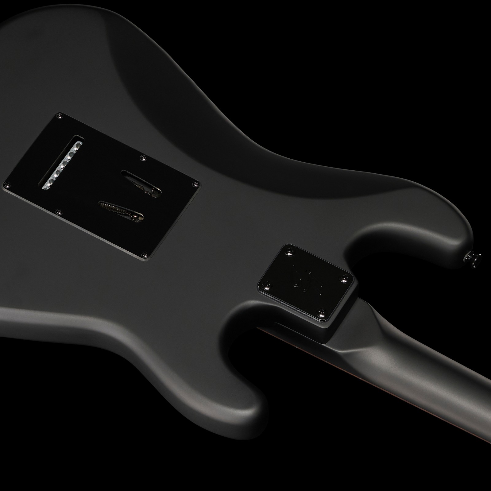 Korpusrückseite mit geschraubtem Hals der Harley Benton ST-20HSS LH SBK