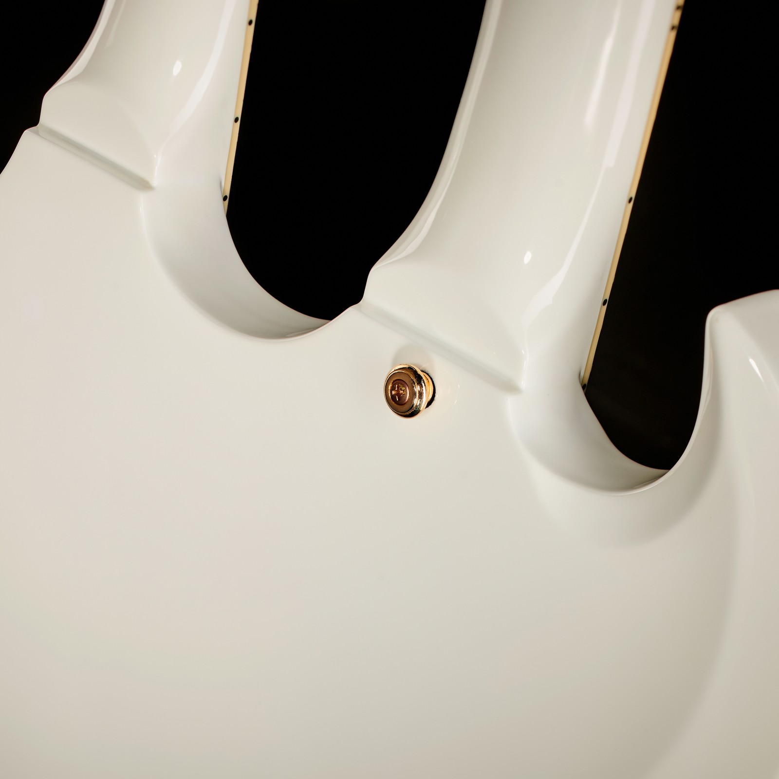 Halsübergang der Harley Benton DC-Custom II 612 White E-Gitarre