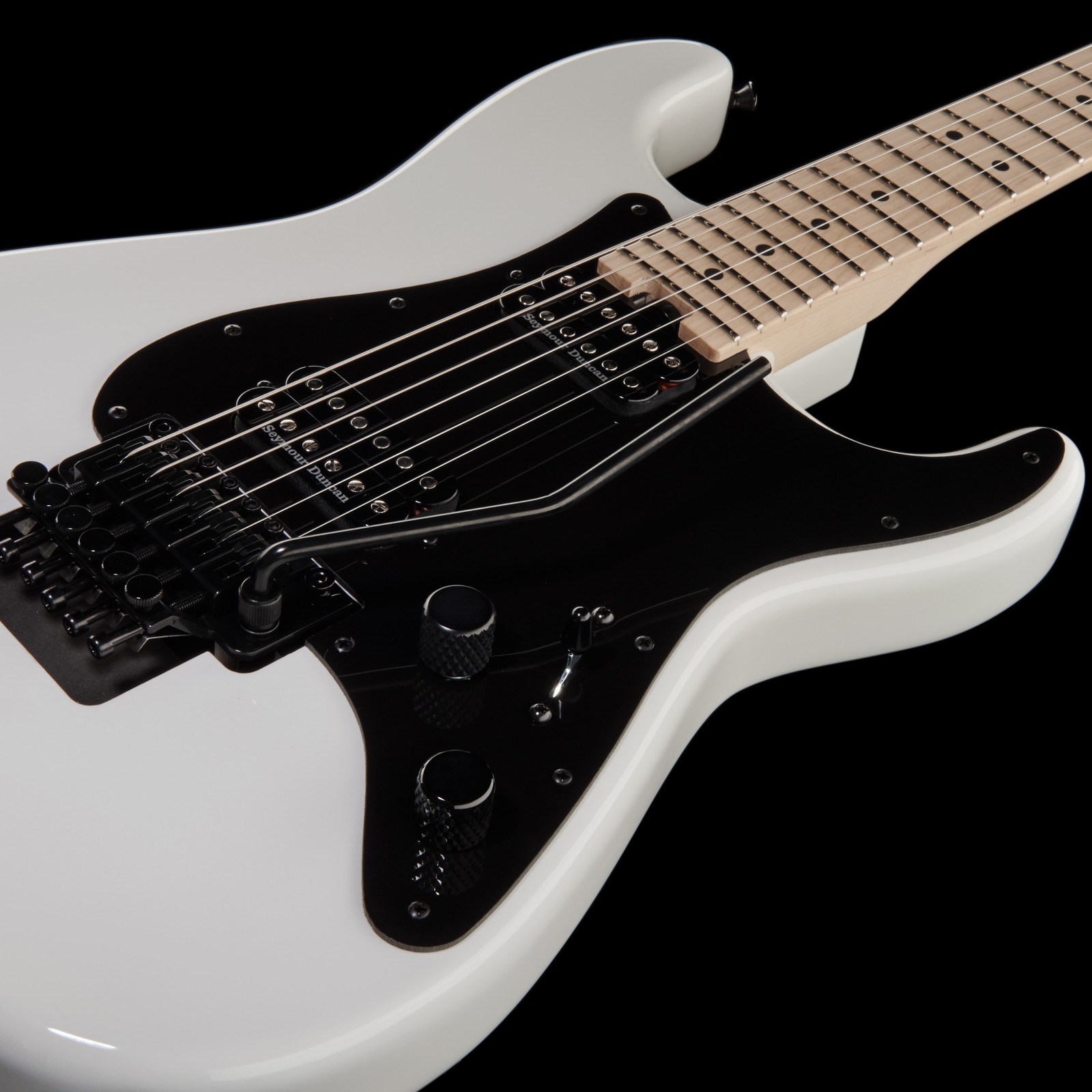 Charvel So-Cal Style 1 HH FR SW mit Humbucker Pickups und Floyd Rose Tremolo