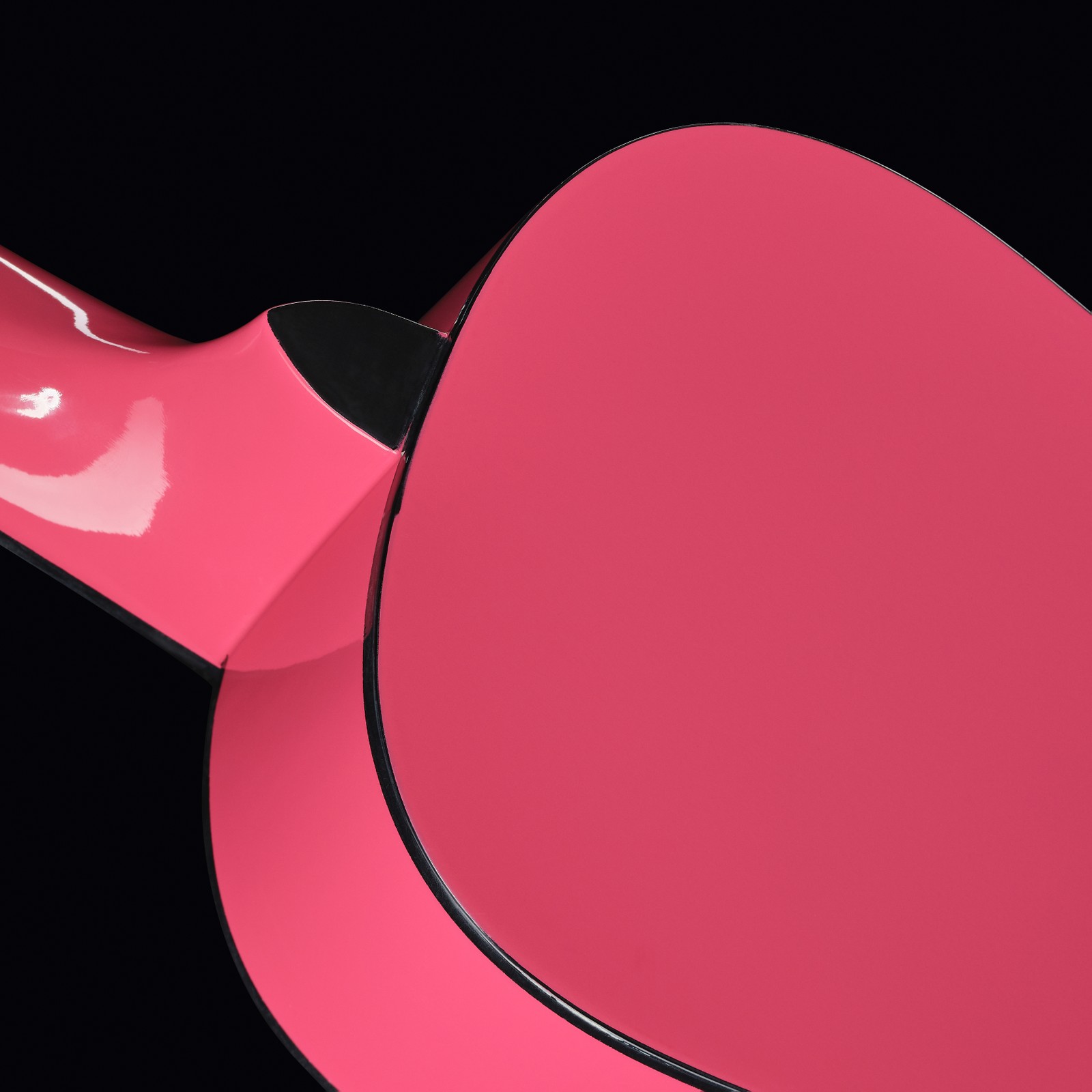 Halsübergang der Startone CG-851 1/4 Pink Konzertgitarre