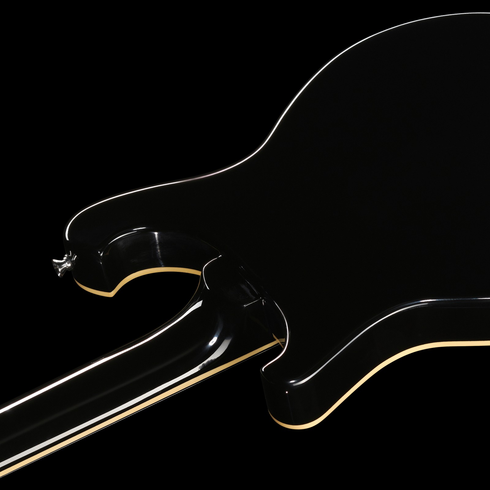 Halsübergang der Harley Benton RB-612BK Classic Series 12-Saiter E-Gitarre