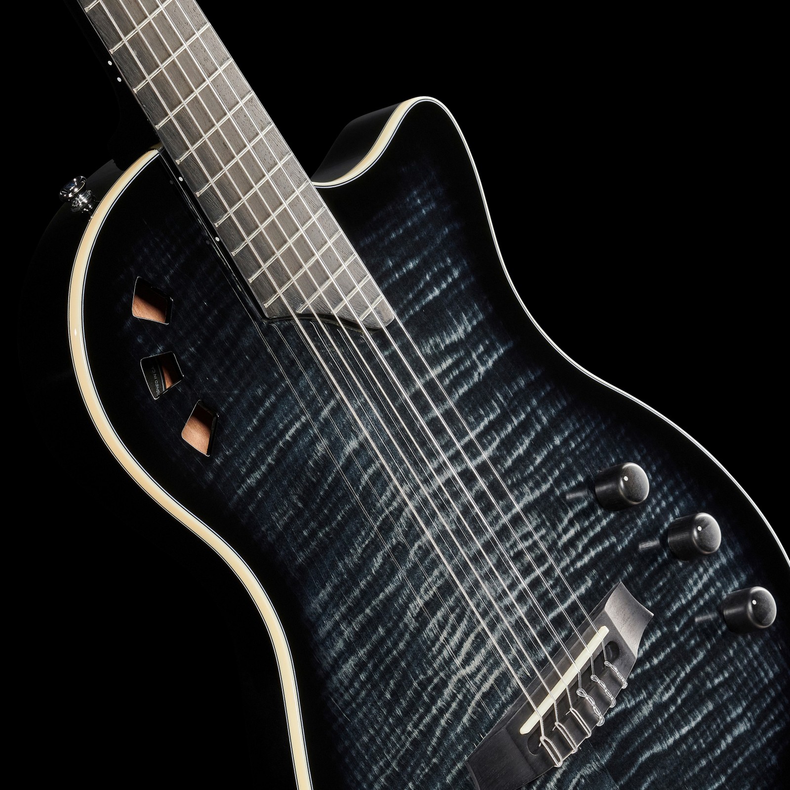 Cordoba Stage Guitar Black Burst, Decke: massiv Fichte mit Riegelahornfurnier
