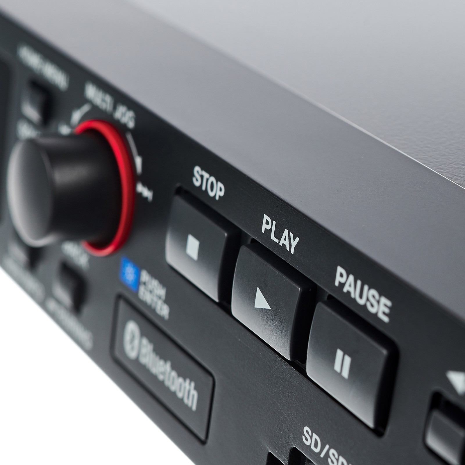 Detalle del Tascam CD-400U DAB Reproductor de CD/SD/USB con receptor de radio y Bluetooth