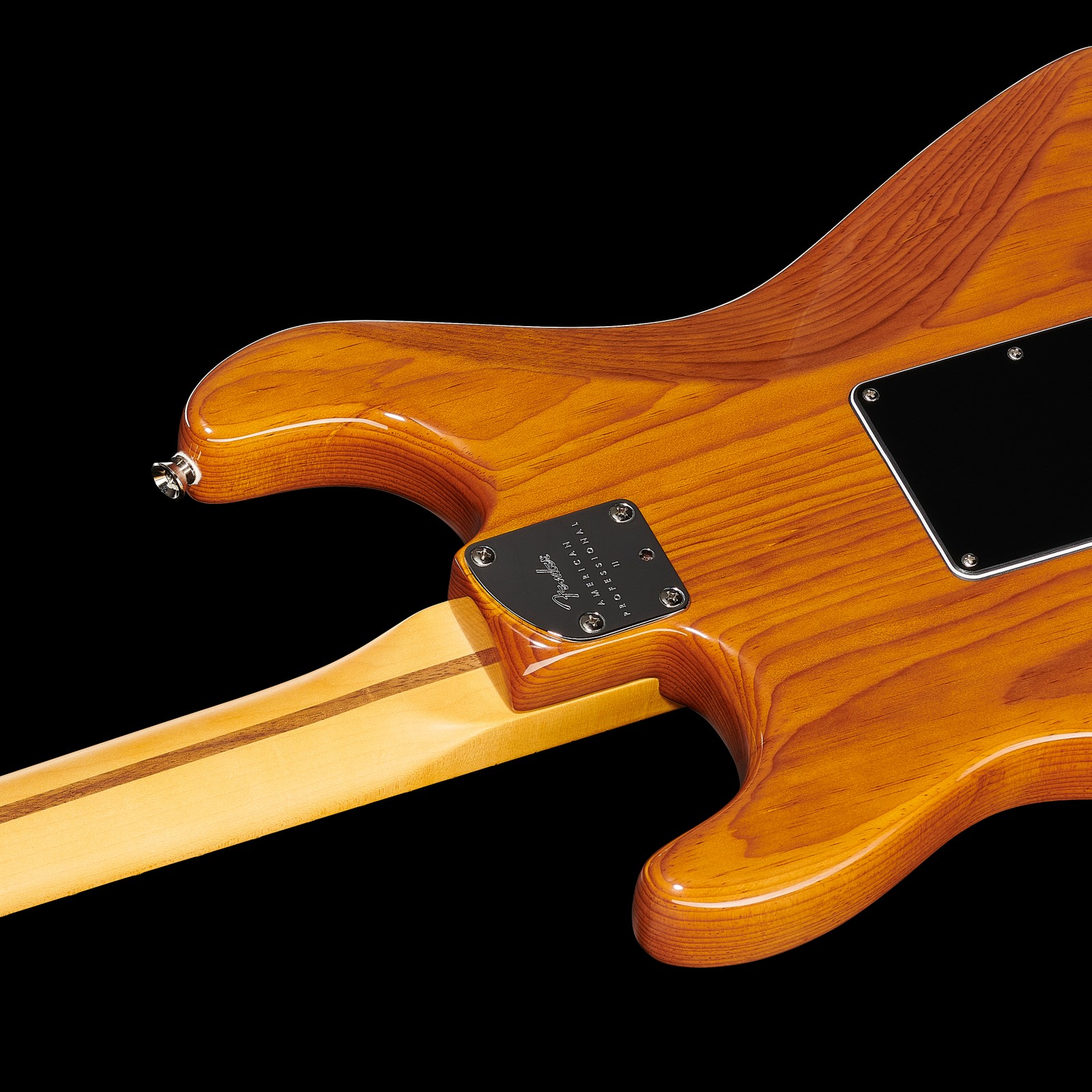 Halsübergang der Fender AM Pro II Strat HSS MN RST PIN E-Gitarre