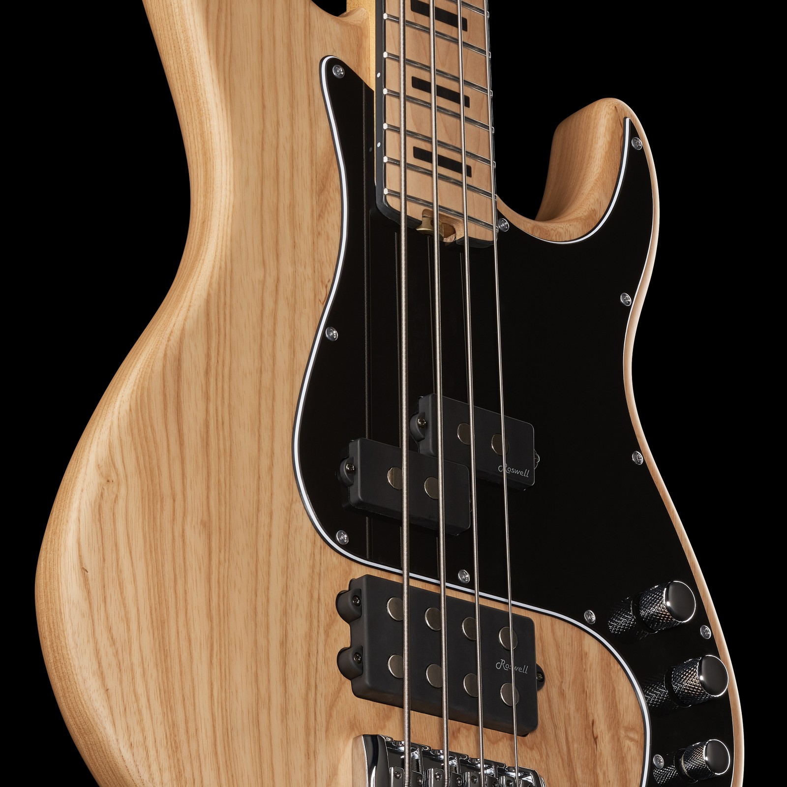 Humbucker und Splitcoil Pickup auf dem Harley Benton Enhanced MP-4MN Natural