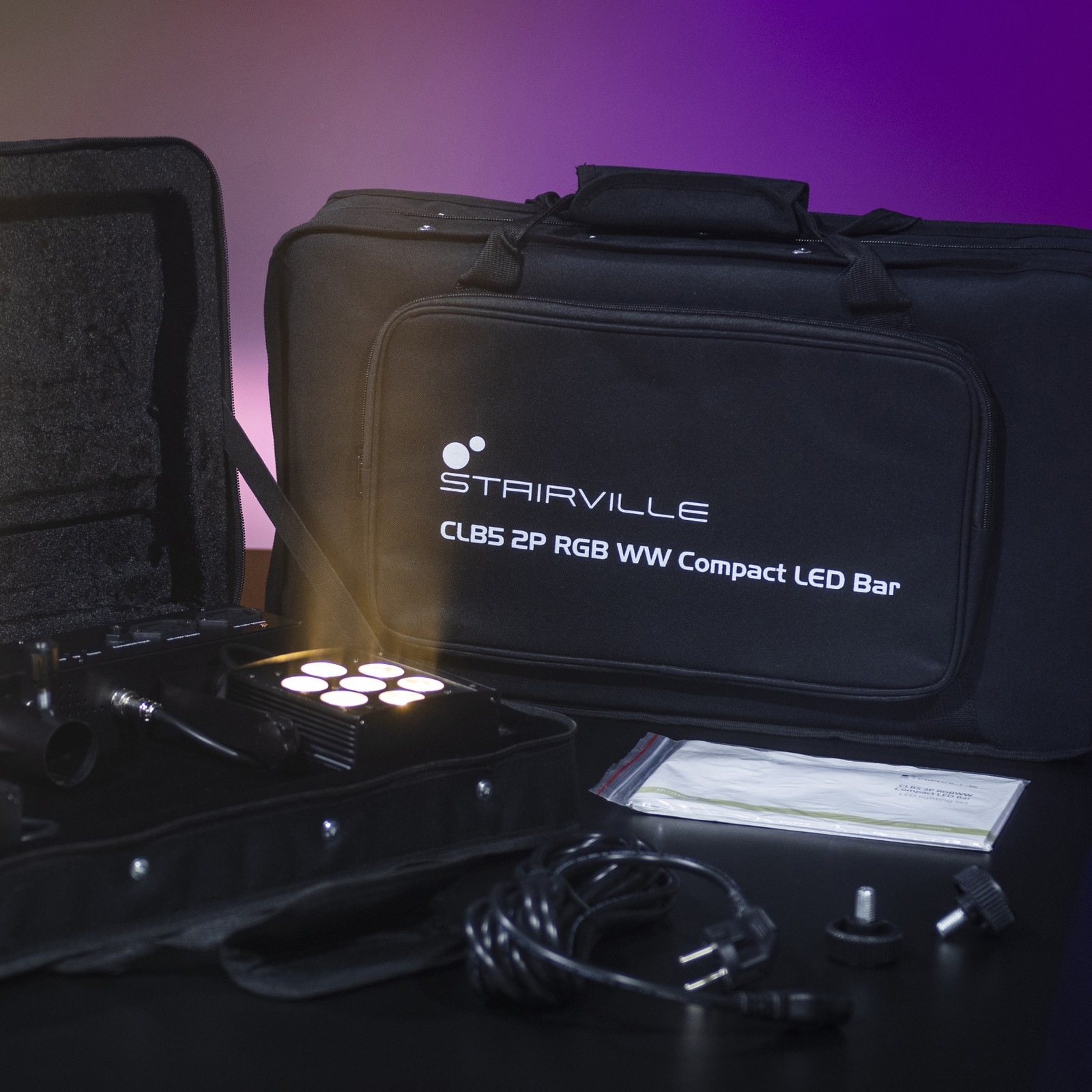 Stairville CLB5 2P RGB WW Compact LED Bar mit Transporttasche