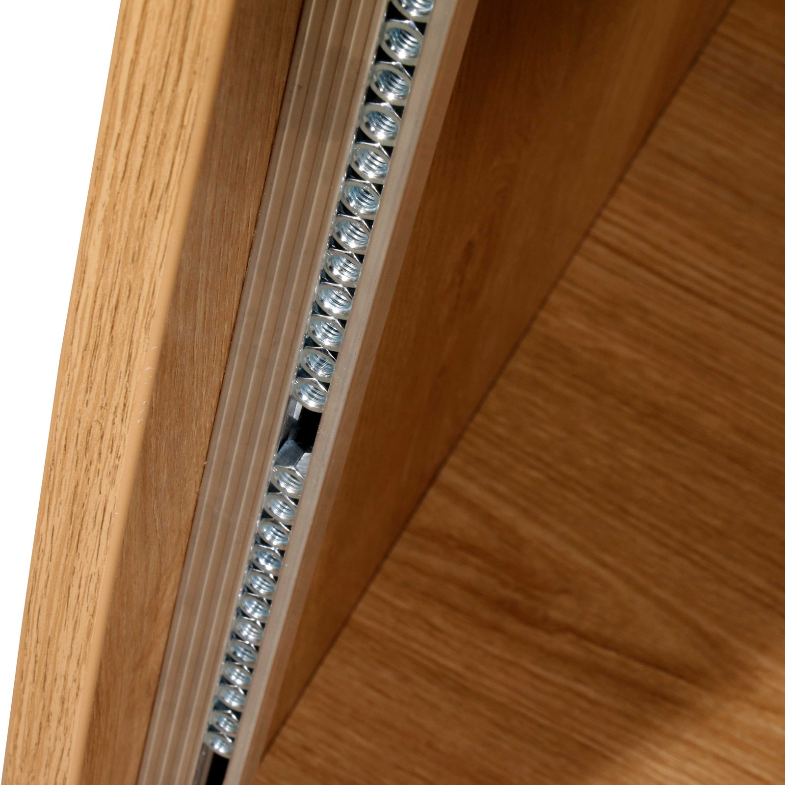 Rackschiene des Thon Studio Rack 5001 14U oak