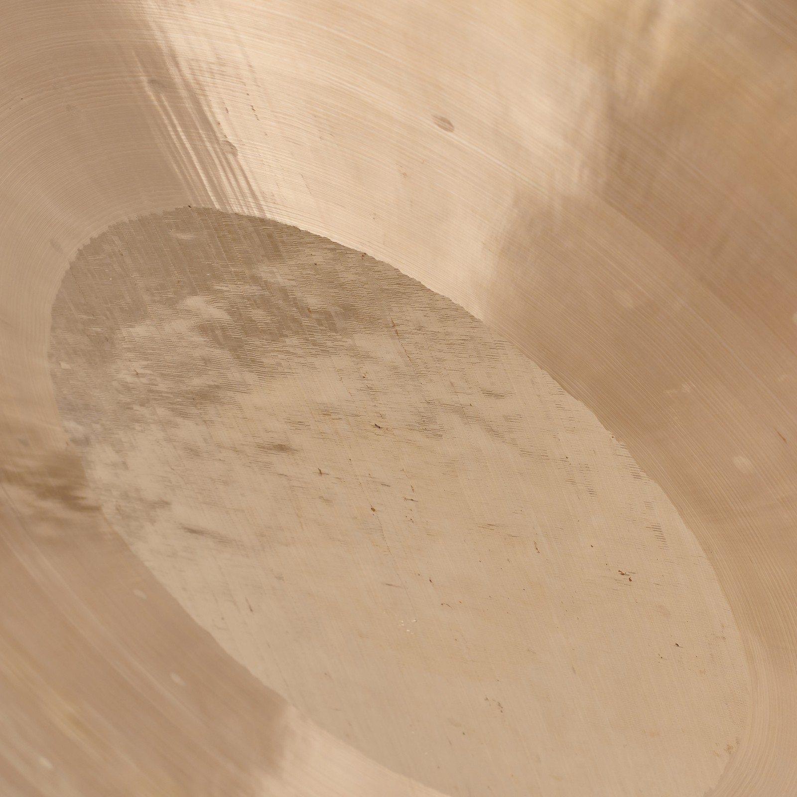 Oberfläche des Thomann Wind Gong 85