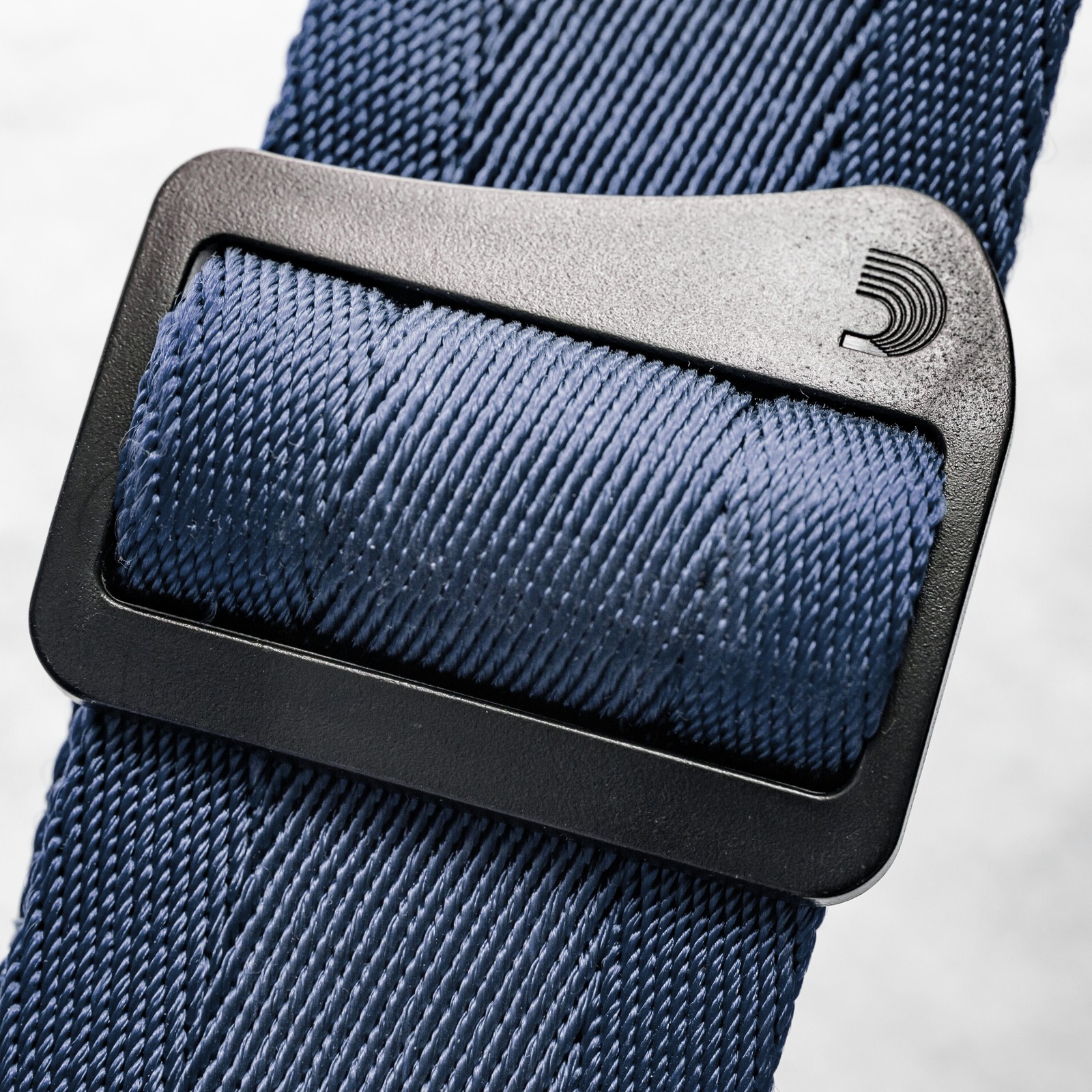 Gurtverstellung des D'Addario Auto Lock Strap MN