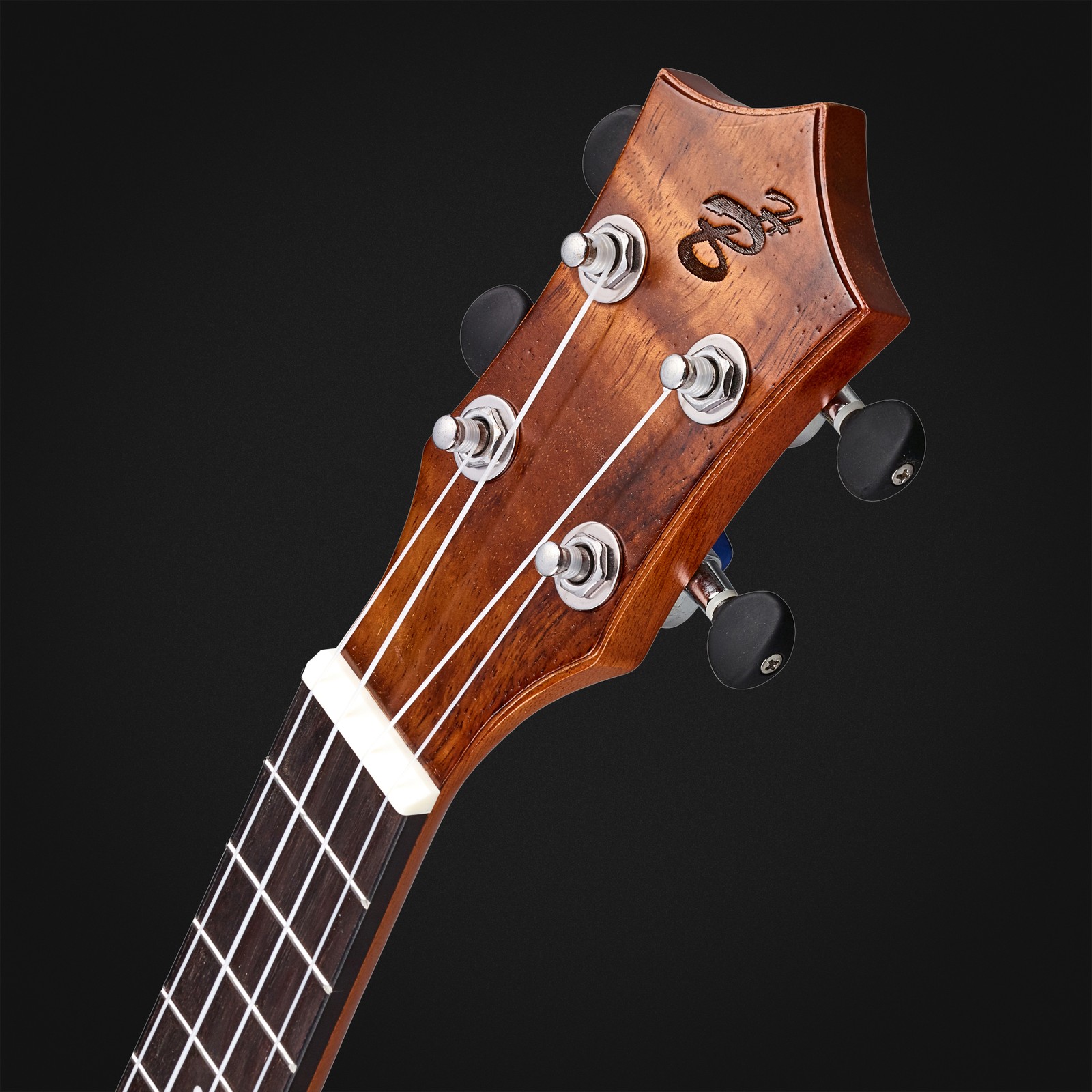 Kopfplatte der Harley Benton Hawaii Koa Concert Ukulele