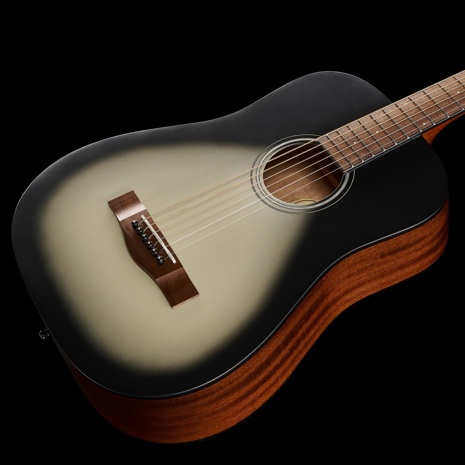 Schwarz-silberne Decke auf dem Naturkorpus der Fender FA-15 3/4 WN Moonlight Burst