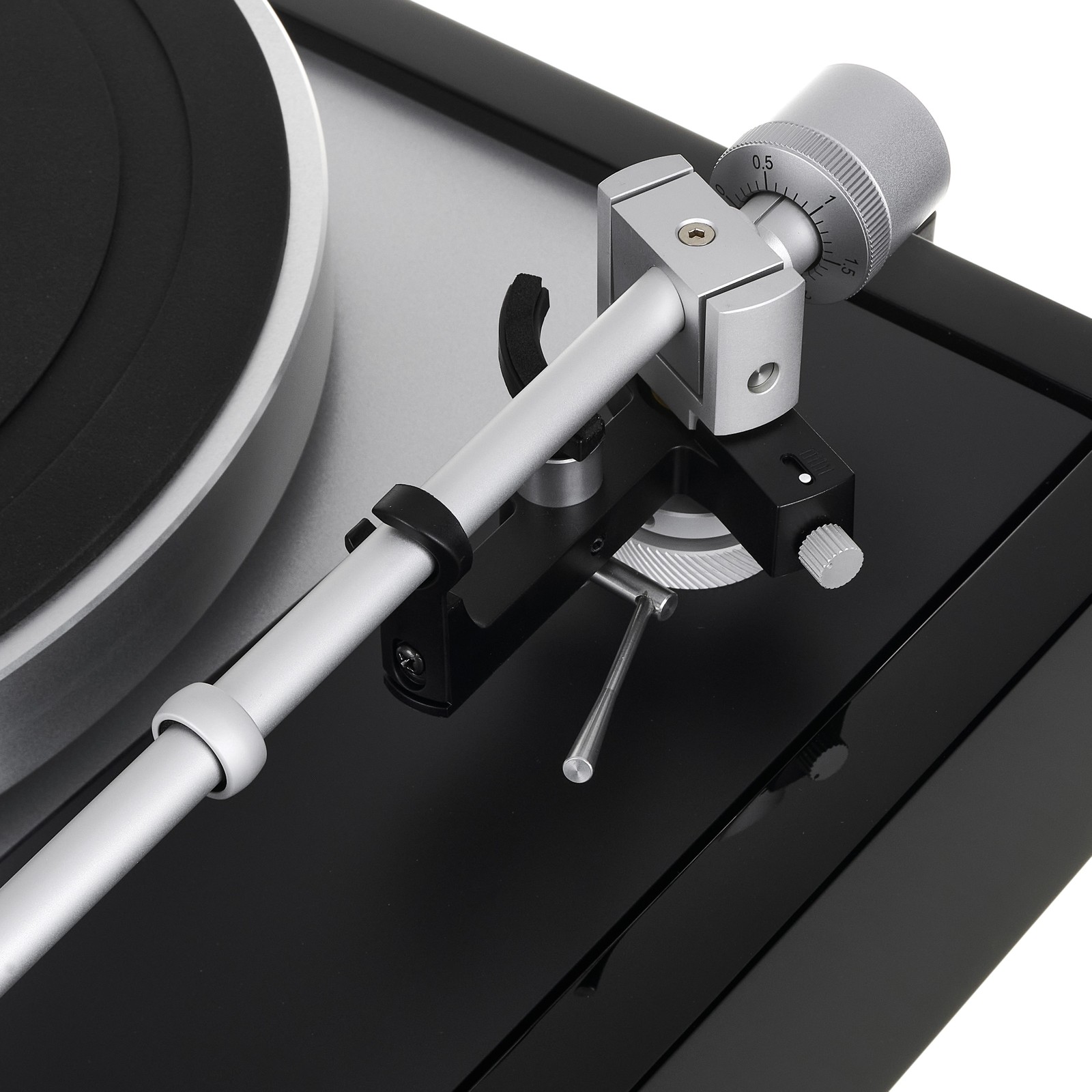 Thorens TD 1600 black, Manueller Plattenspieler mit Subchassis