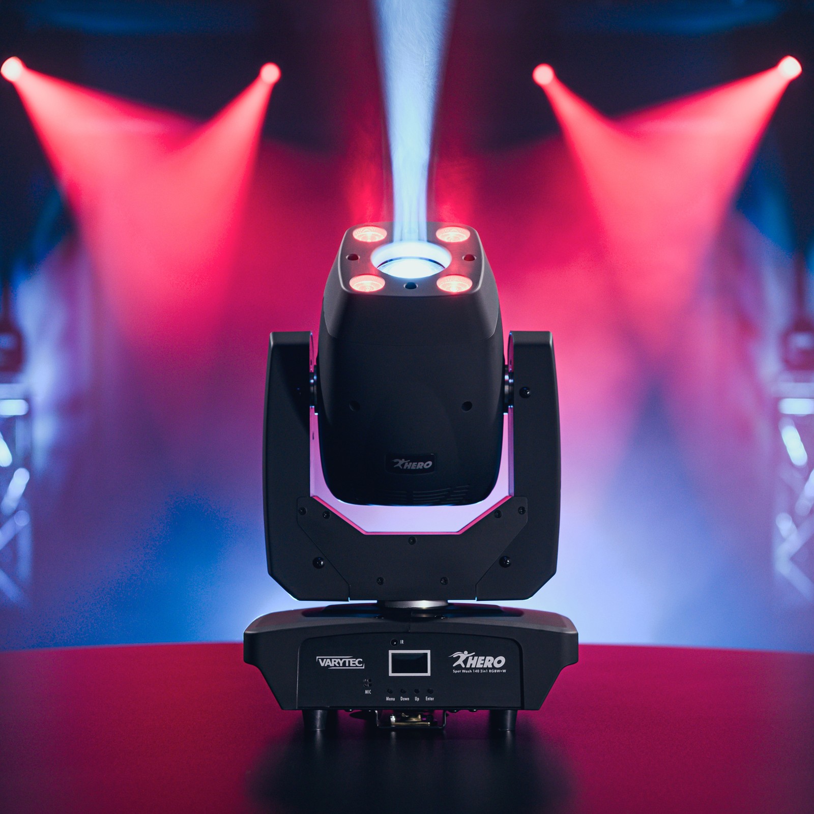 Anwendungsbeispiel des Varytec Hero Spot Wash 140 2in1 RGBW+W 2in1 LED Spot-Wash-Moving-Head
