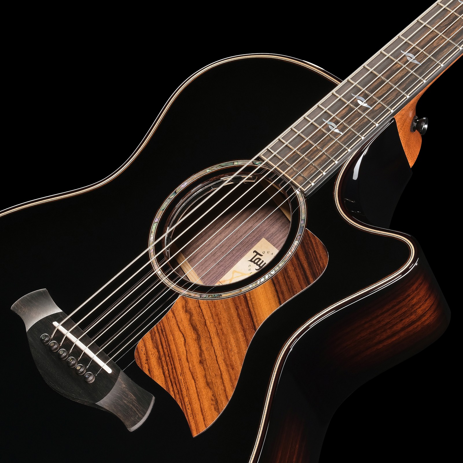 Sitka-Fichtendecke der Taylor BE 814ce Blacktop Next Gen Westerngitarre