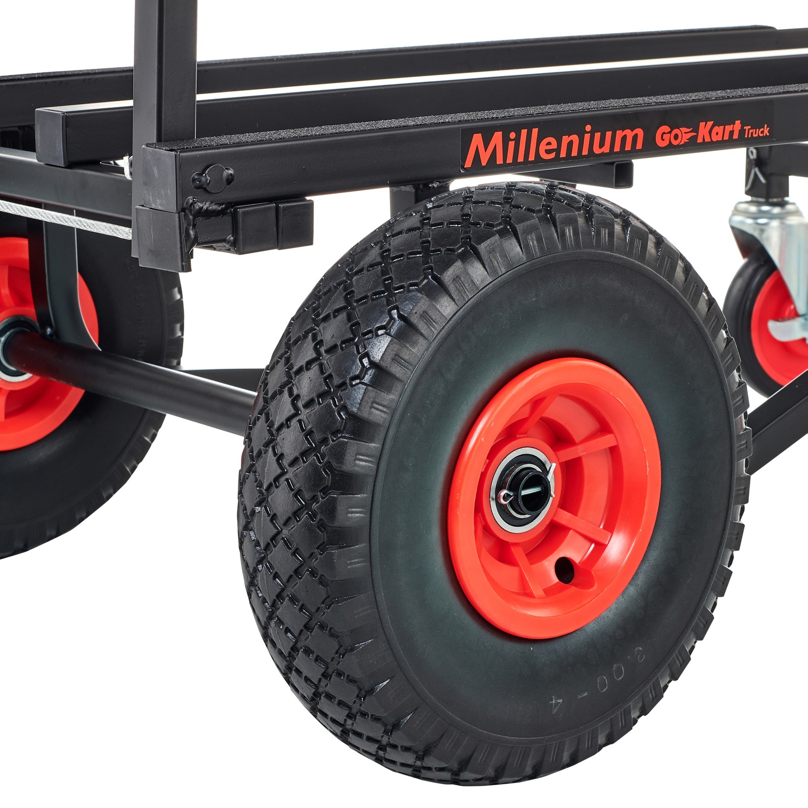Große Rollen des Millenium Go-Kart Truck XL 