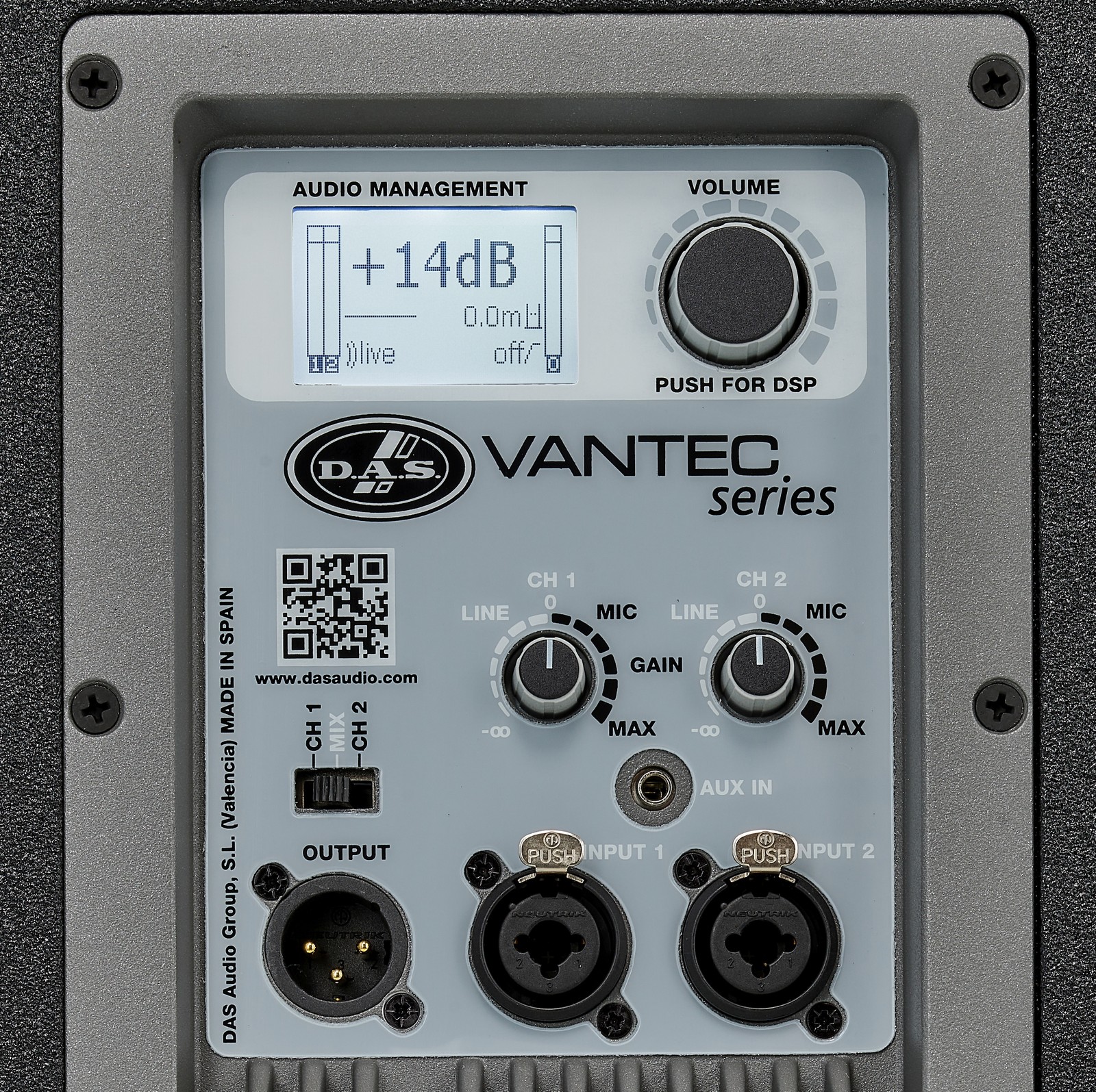 Anschlüsse und Bedienfeld des DAS Audio Vantec-15A - Aktiver 15" Fullrange Lautsprecher