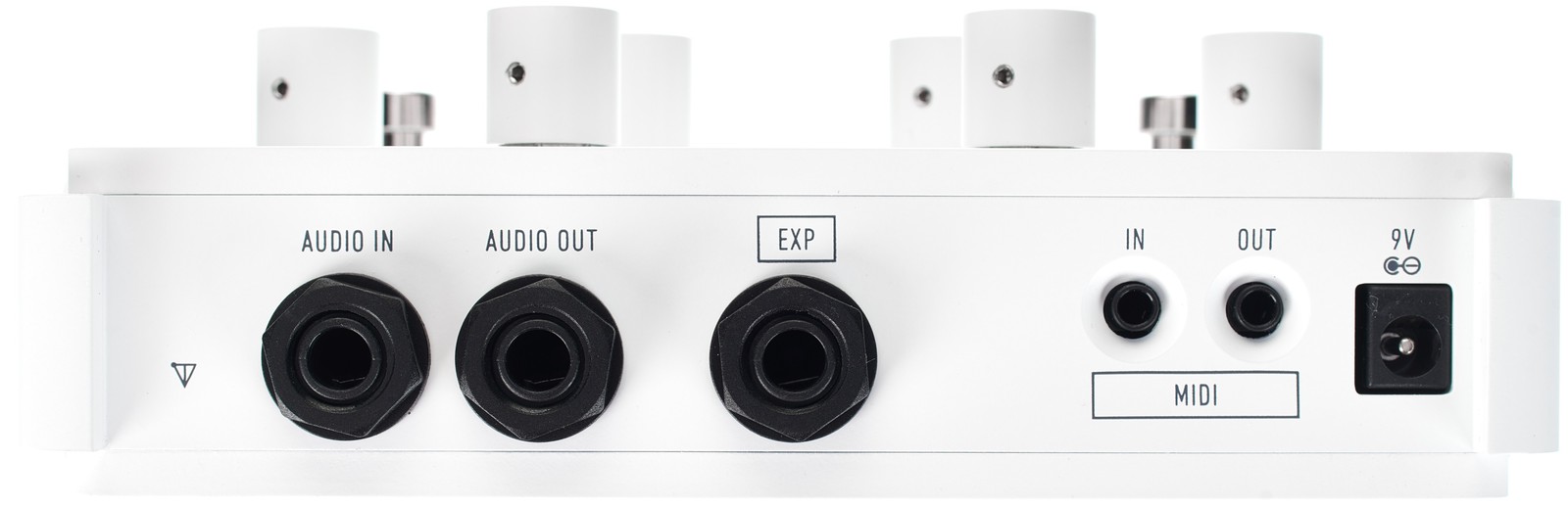 Anschlüsse auf der Rückseite des Kernom Ridge Overdrive Pedals