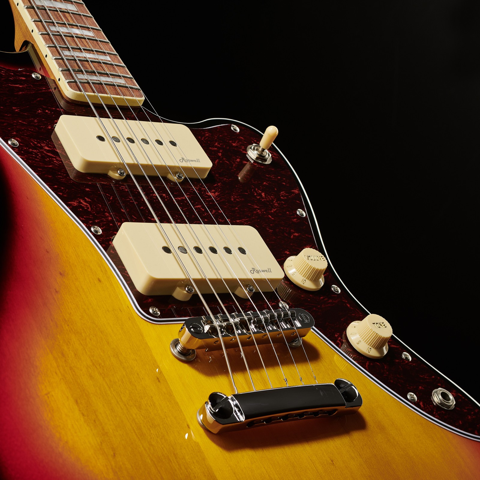 Micro simple bobinage sur la Harley Benton HB JA-60SB Vintage Series