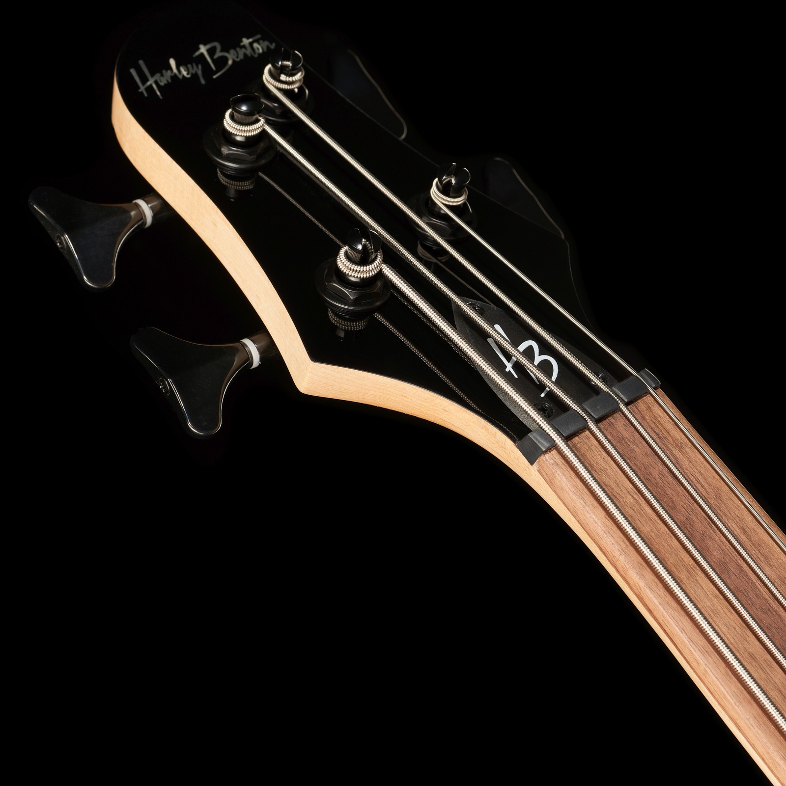 Harley Benton B-450FL BK Progressive Series, Kopfplatte