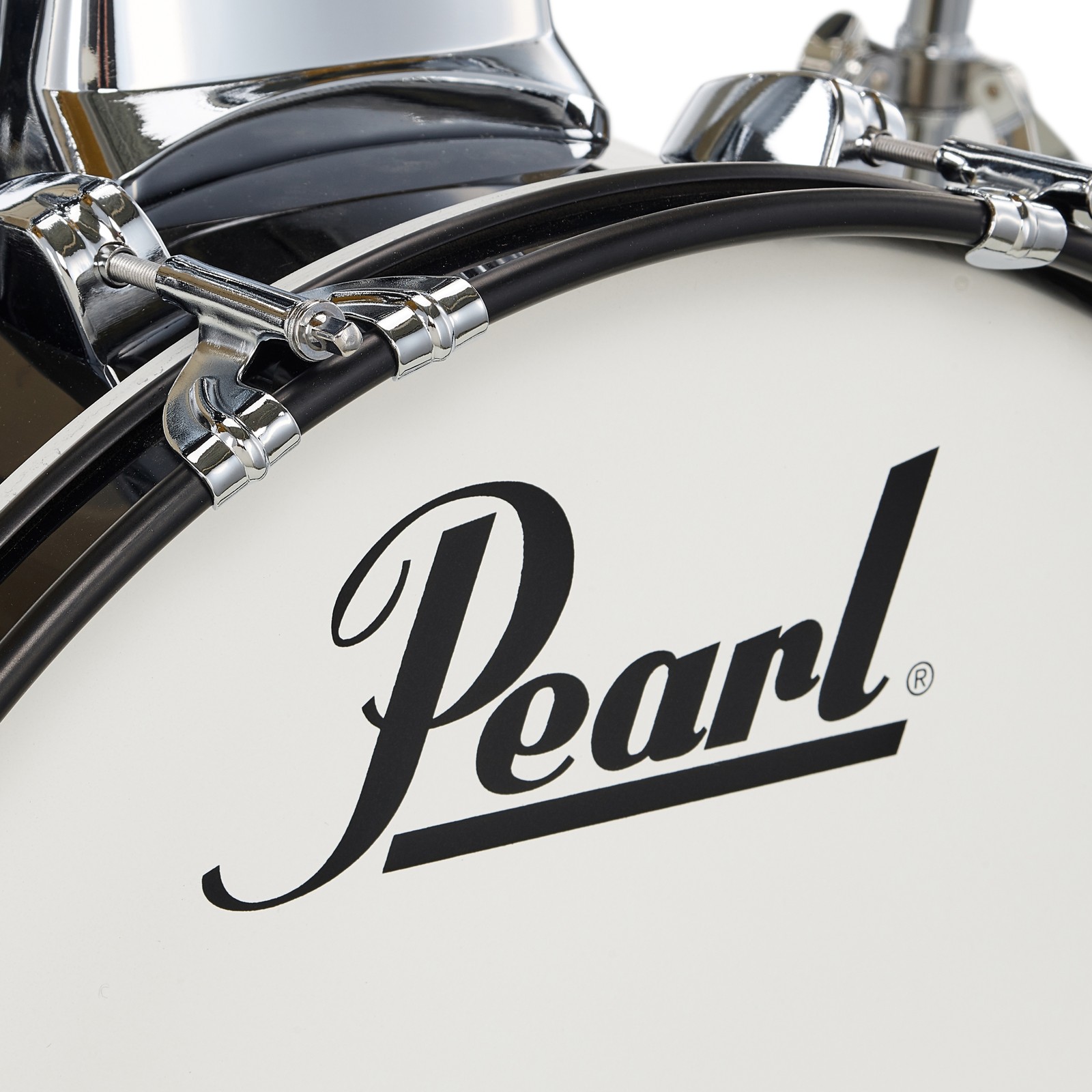 Pearl Roadshow 18" Plus Jet Black, manufacturer's logo