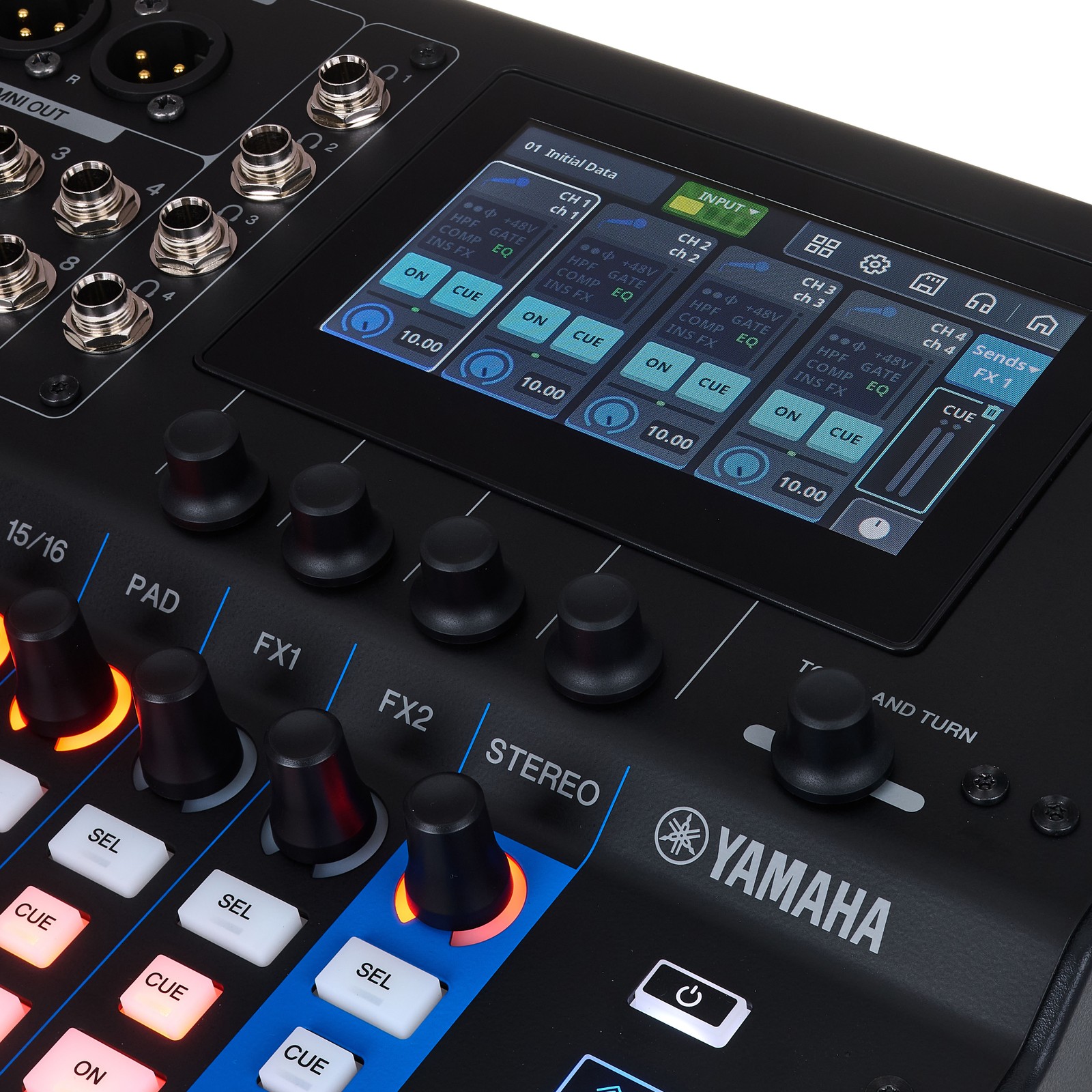 Display des Yamaha MGX16V BK Digitalmixers