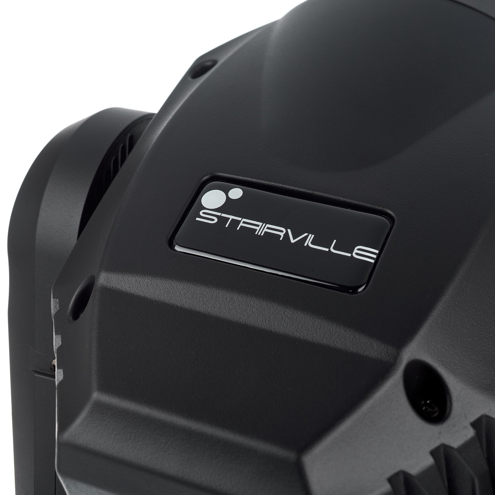 Le logo Stairville sur le BSW-100 LED BeamSpotWash