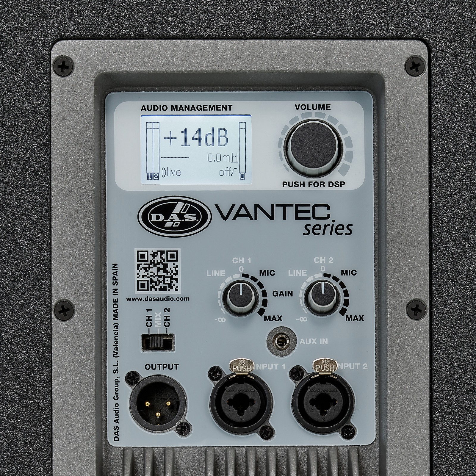 Anschlüsse und Bedienfeld des DAS Audio Vantec-15A - Aktiver 15" Fullrange Lautsprecher