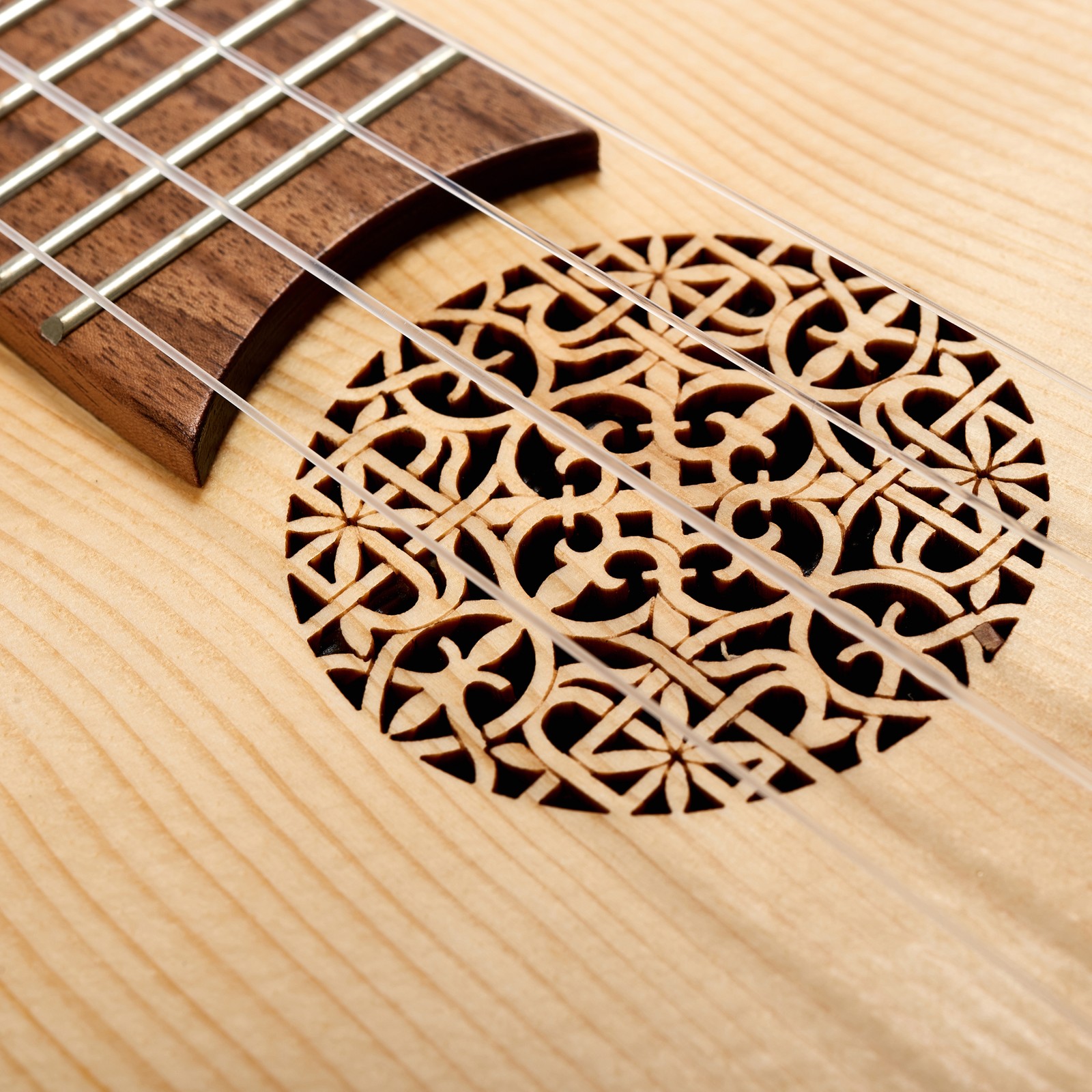 Fichtendecke der Thomann Baroque Ukulele Concert