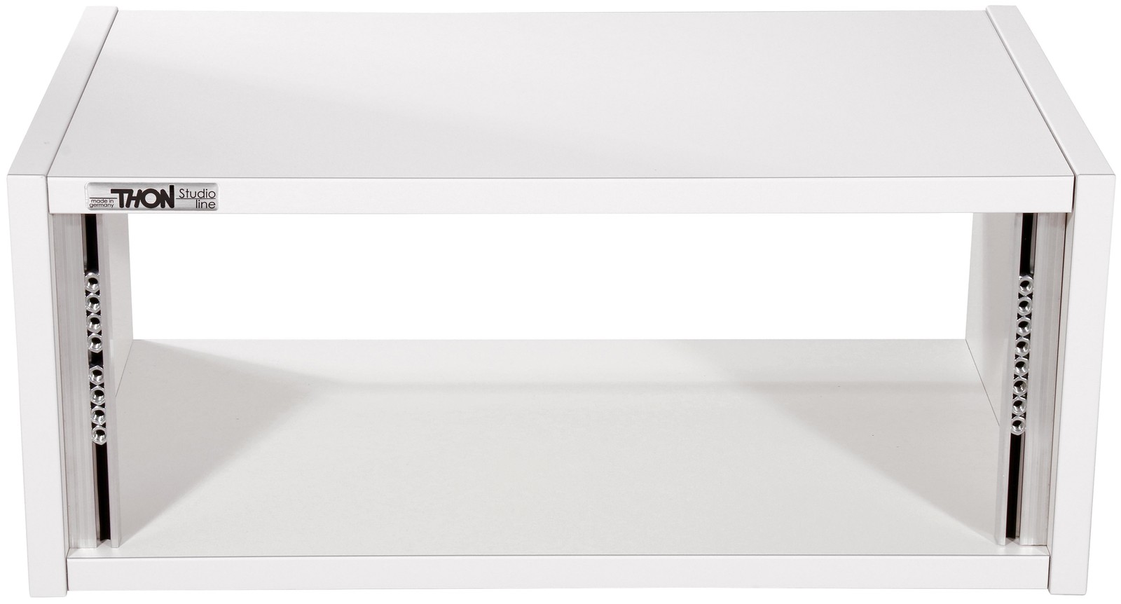 Thon Studio Desktop 4U WH