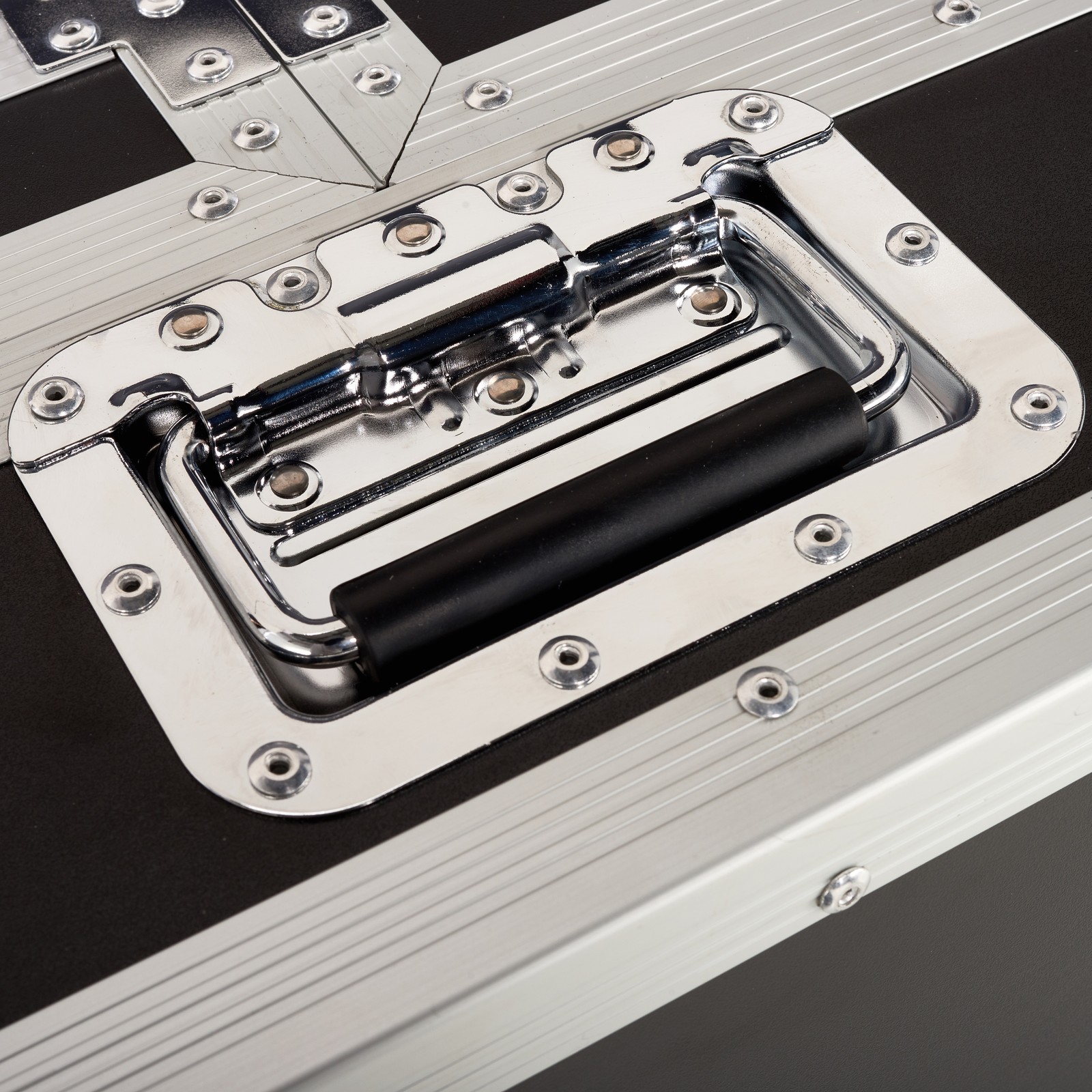 Flyht Pro Case Mobile DJ Desk Griff