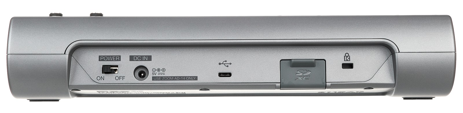 Rückseite des Zoom PodTrak P8 Podcasting Recorder