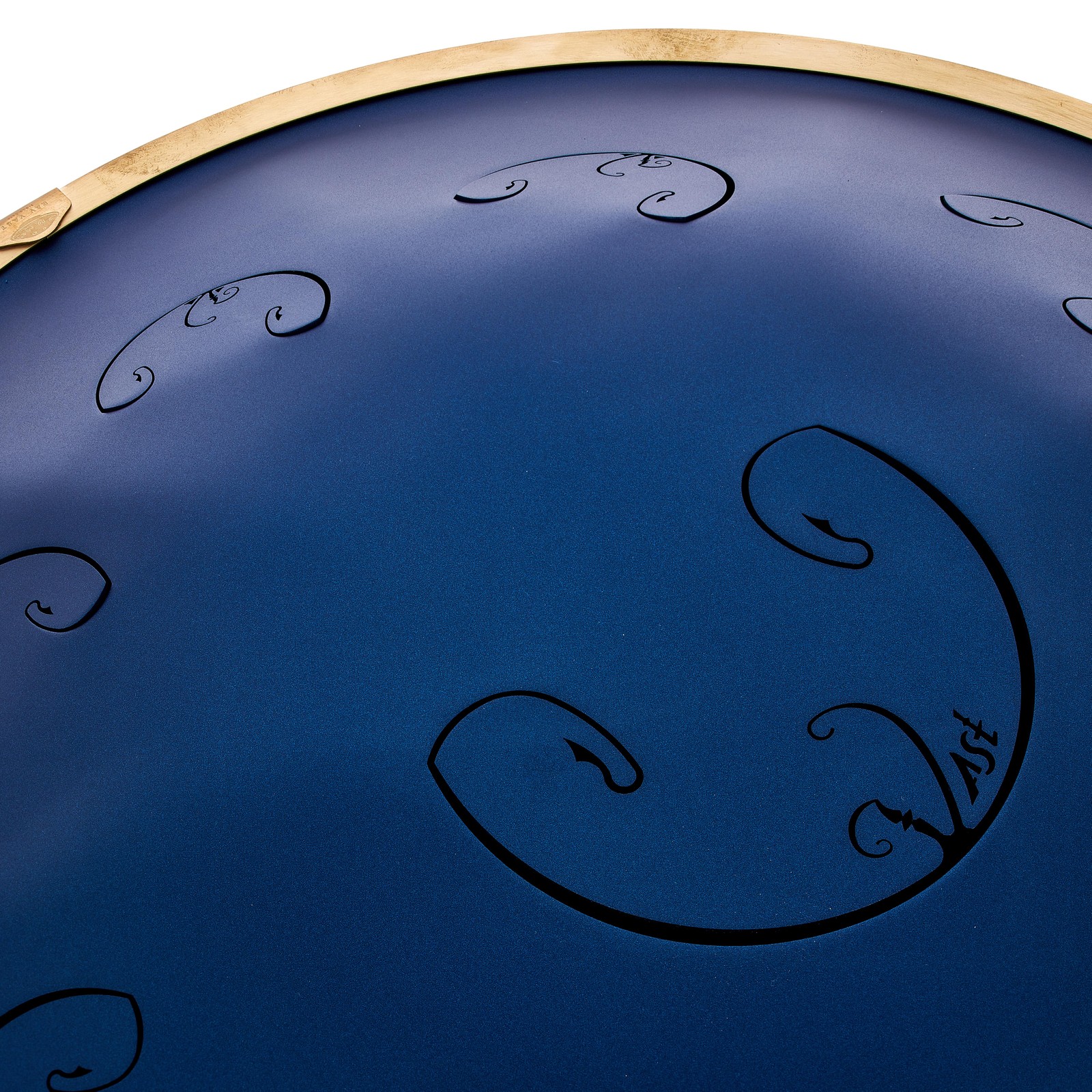 Detailansicht der RAV Labs Vast2 Bb/B Onoleo Zungentrommel in Handpan-Optik