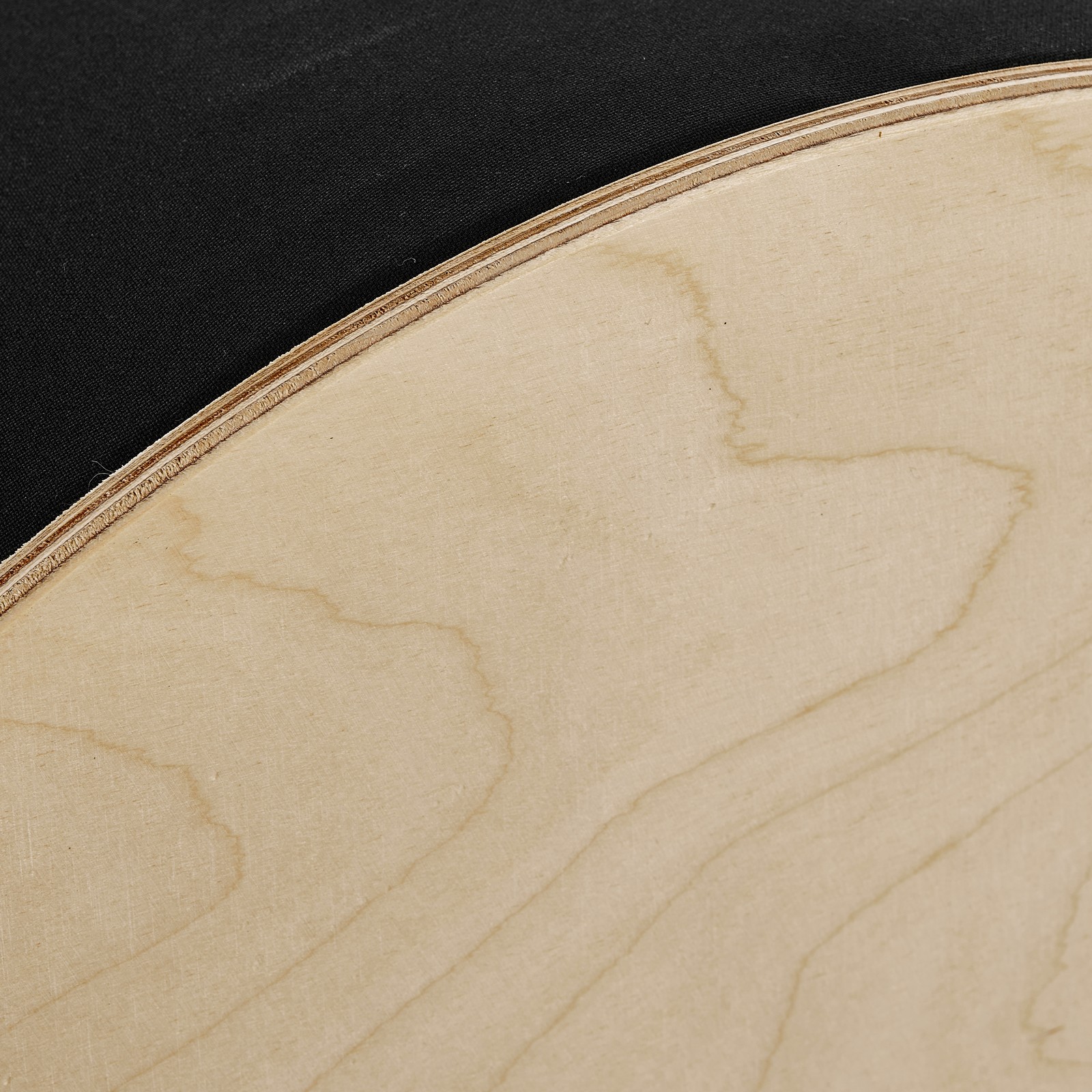 Holzabdeckung der Hofa Basstrap 104 Black