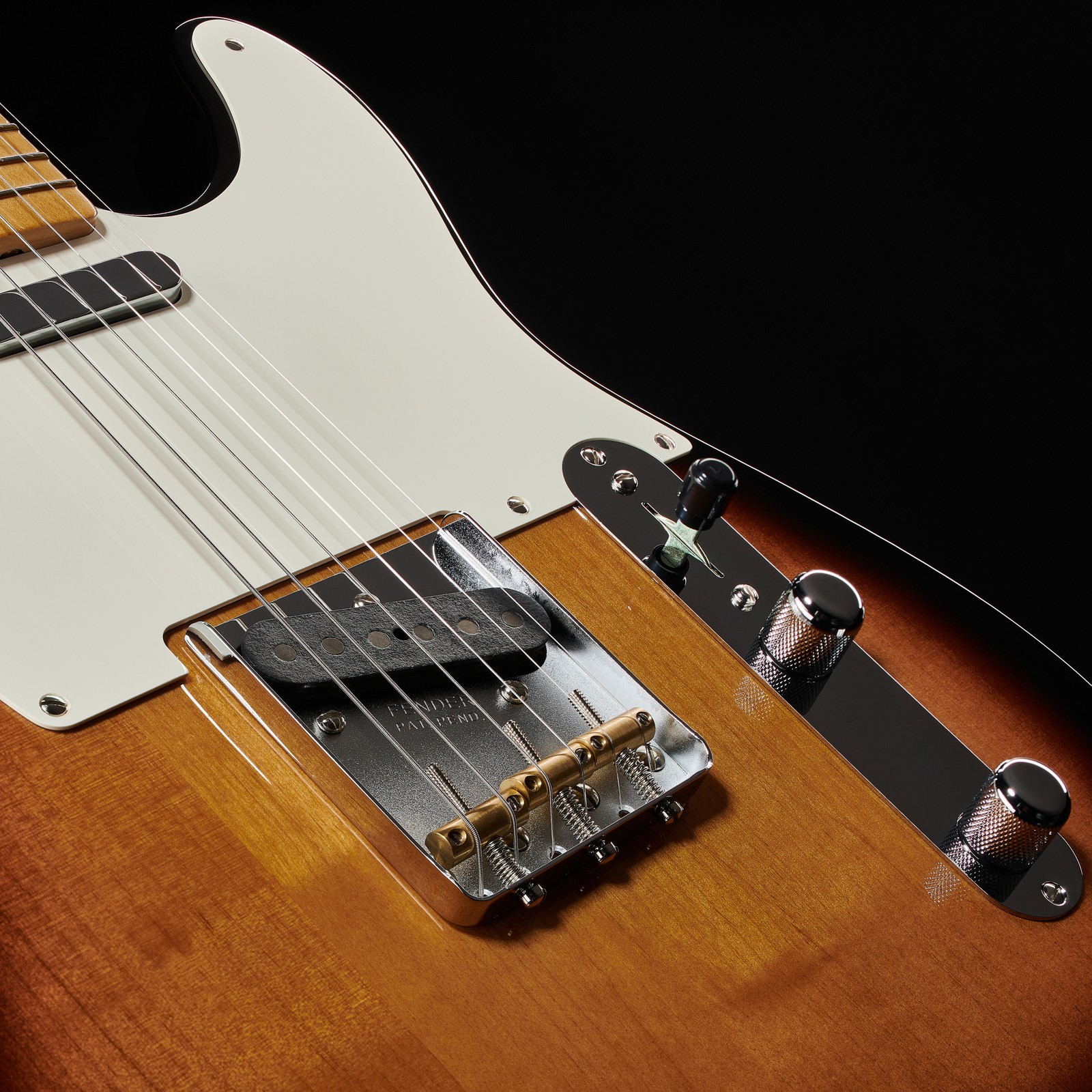 Fender Vintera II 50s Nocaster MN 2TS mit zwei Vintage Style '50s Tele Single Coils